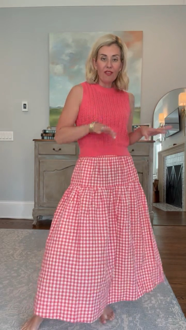 Y’all know when I find something I like…. I buy it in multiple colors. I’m in an XS in all and 8 in sneakers.

#LTKmomlife #LTKdayinmylife #LTKOver40