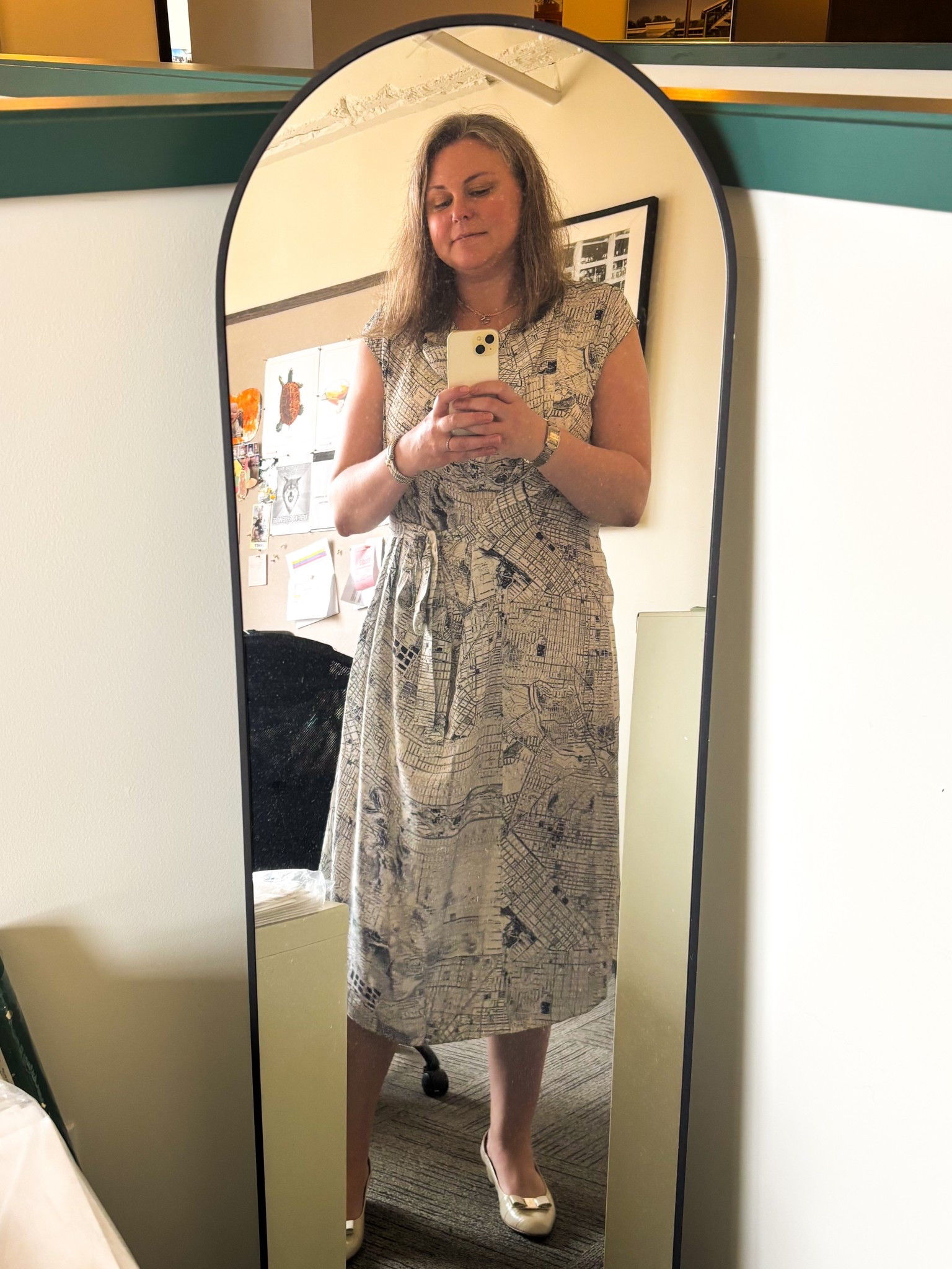 What I wore to work today 📈🗂️

#LTKOver40 #LTKMidsize #LTKWorkwear