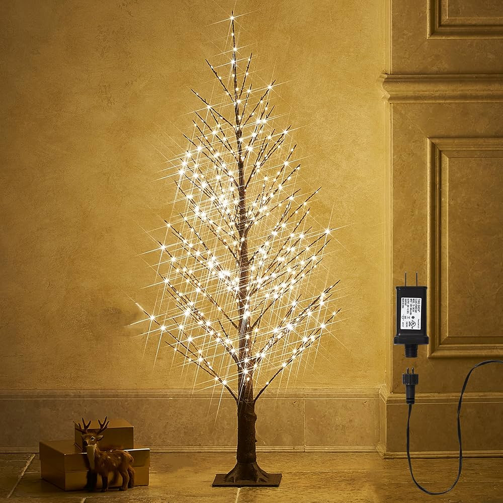 Fudios Lighted Alpine Tree Brown Willow 4FT 450 LED Fairy Lights,Artificial Winter Twig Trees Plu... | Amazon (US)