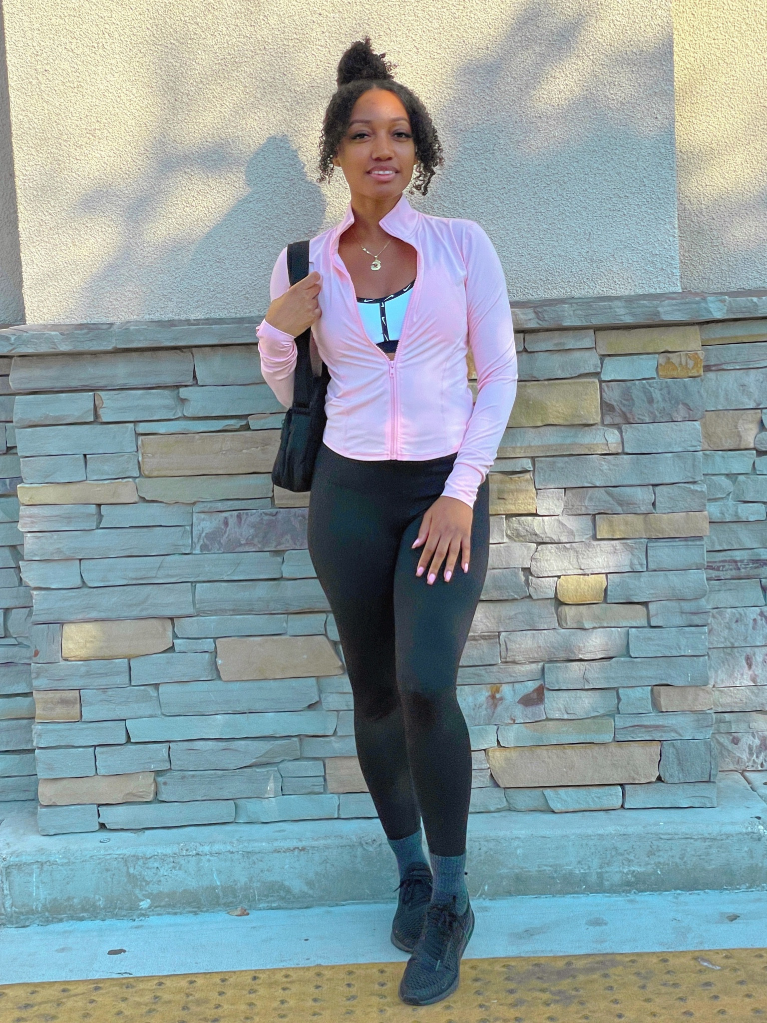 Monday Workout ootd 💕 #activewear #workoutoutfit 

#LTKStyleTip #LTKActive #LTKFindsUnder50