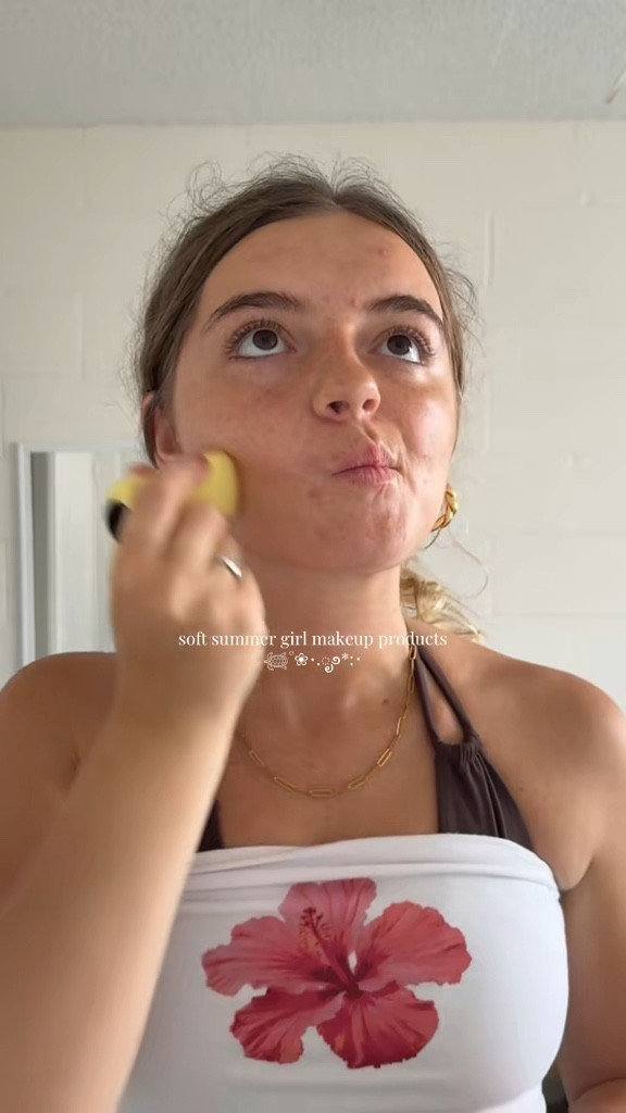 my favorite summer girl makeup products + routine :)

**biggest tip— use blush as a bronzer to get an immediate sun-kissed glow!!

#LTKSeasonal #LTKBeauty #LTKFindsUnder50