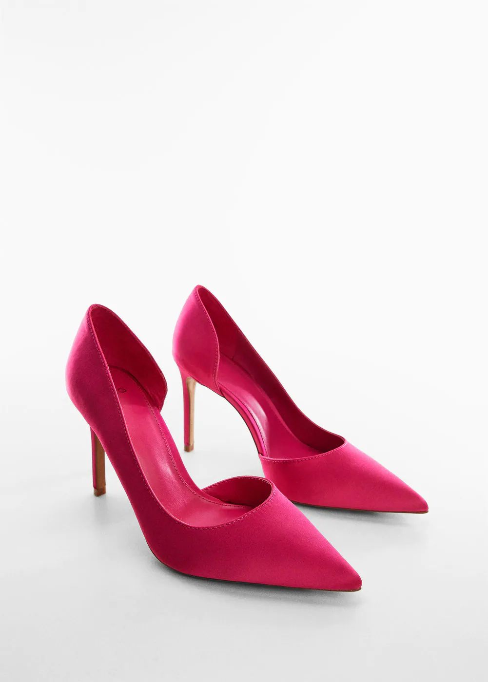 Asymmetrical satin pumps -  Women | Mango USA | MANGO (US)