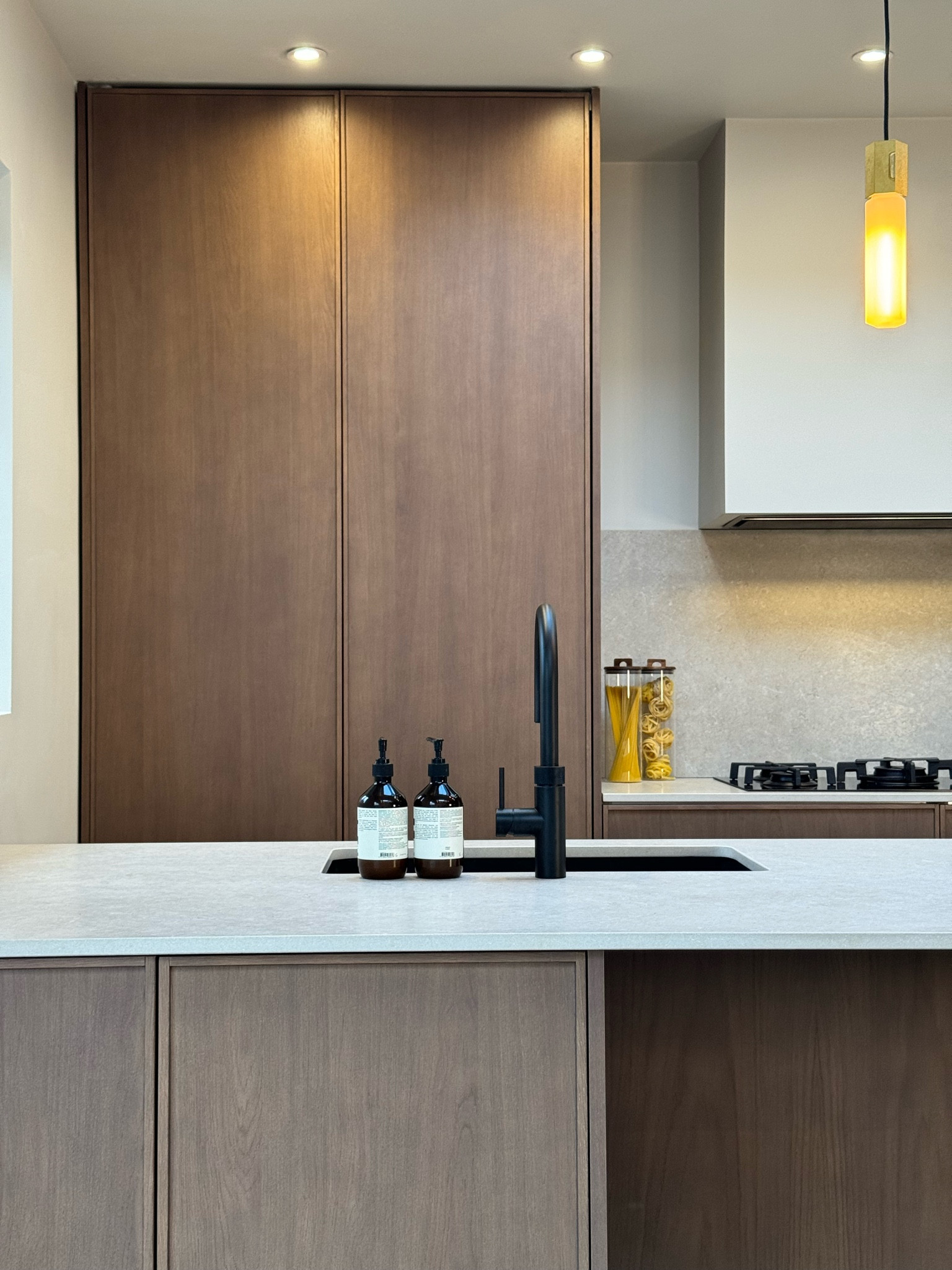 Amazon Hacks | Kitchen | Organise | Home Hacks | DIY 

#LTKhome #LTKfindsunder100