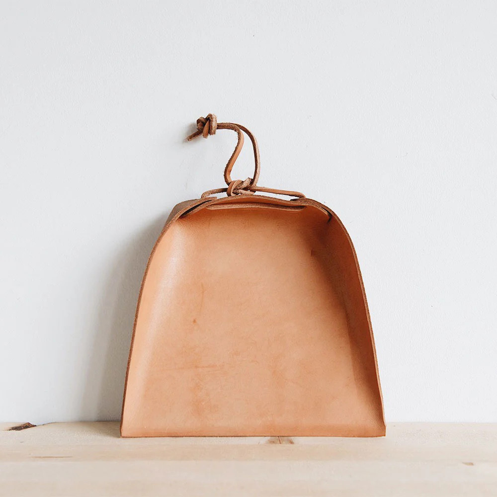 Leather Dustpan - Brown | Roan Iris