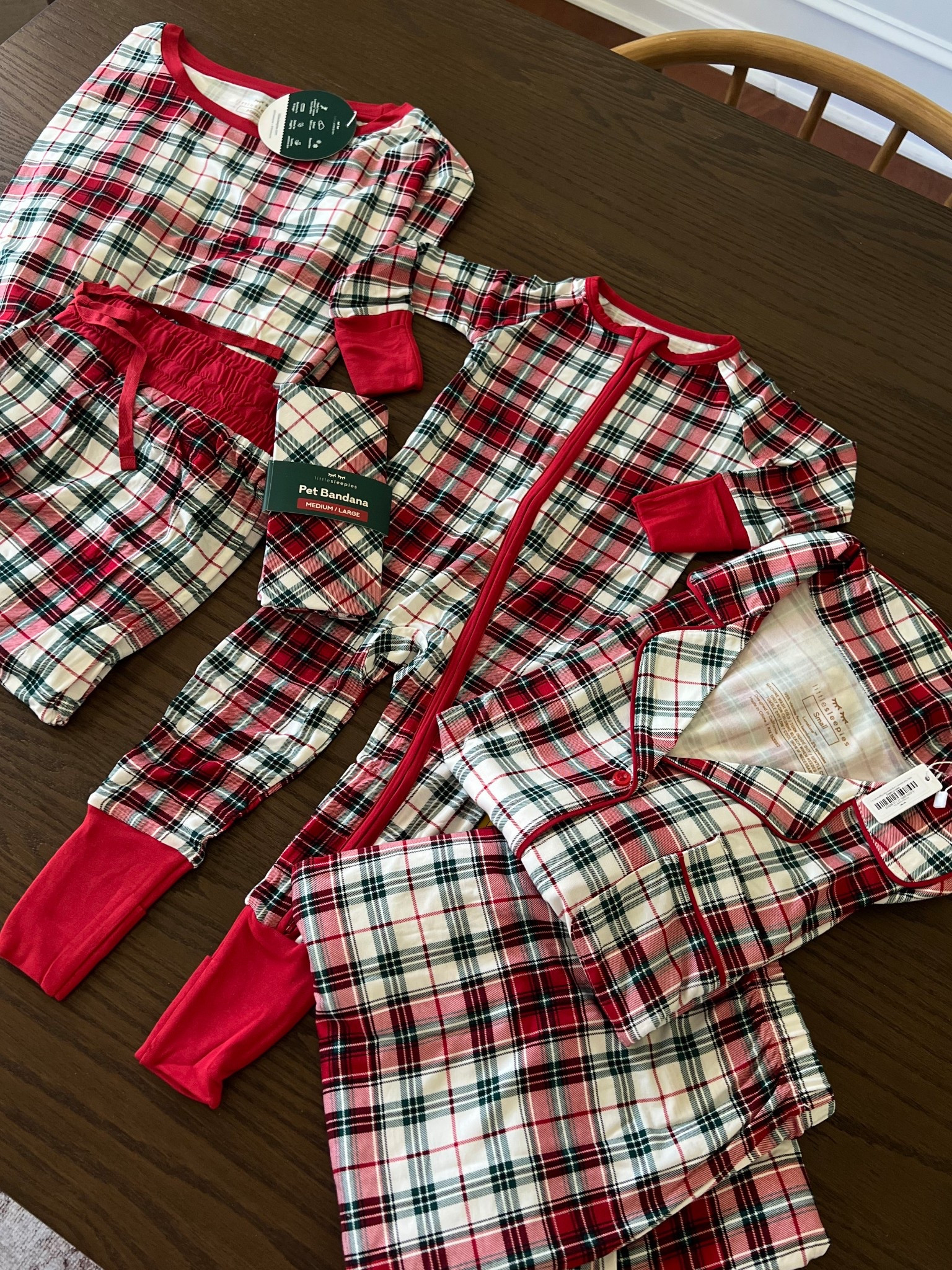 Matching family holiday pjs 🎄❤️✨

#LTKGiftGuide #LTKFamily #LTKHoliday