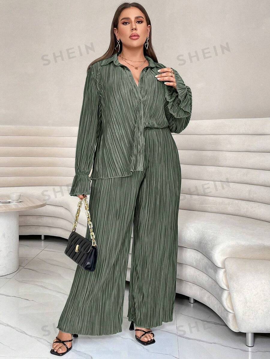 SHEIN Essnce Plus Size Solid Color Pleated Casual 2-Piece Set | SHEIN