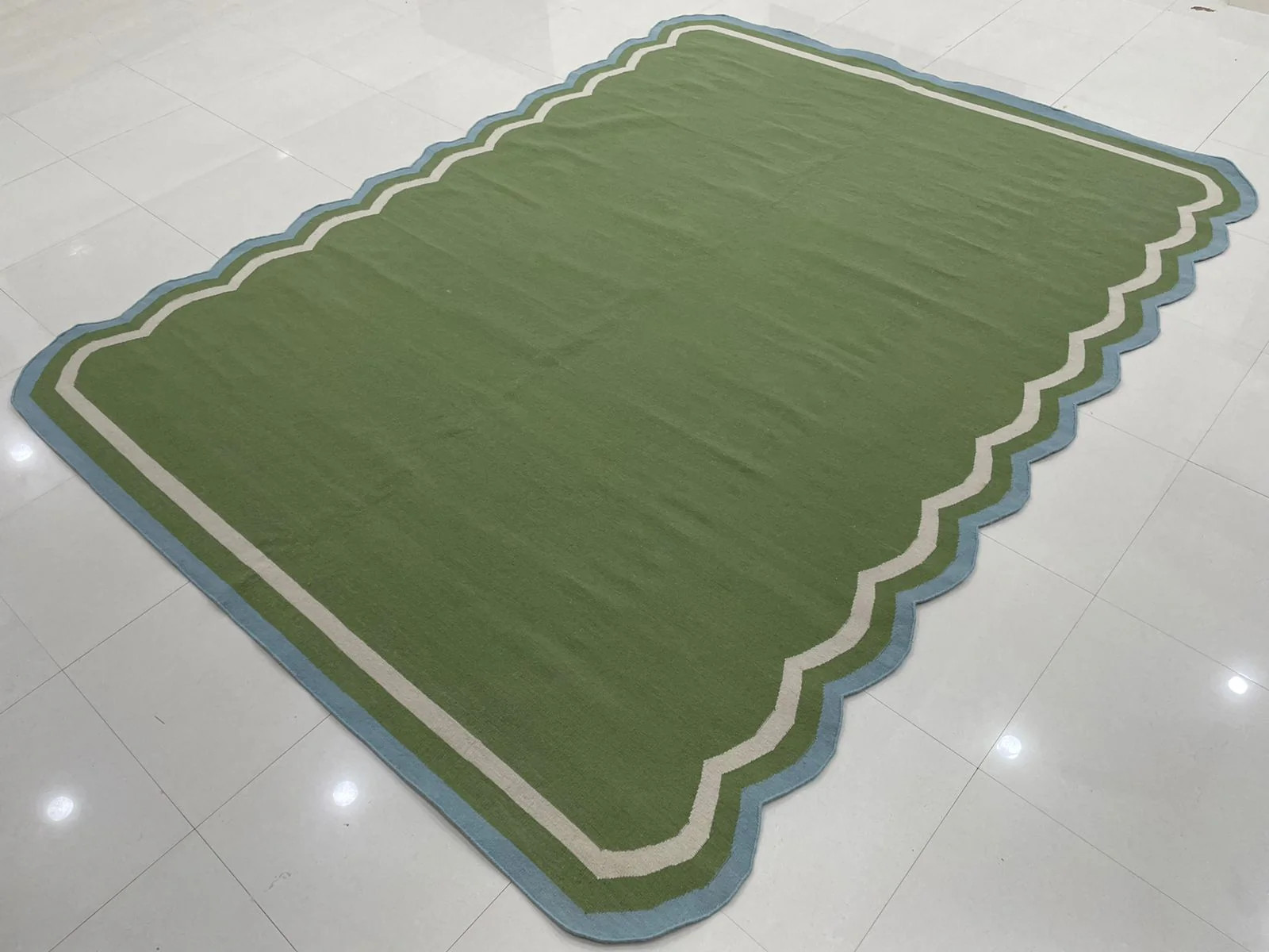 The World Is Your Oyster — Green 9x12 | English Village Lane