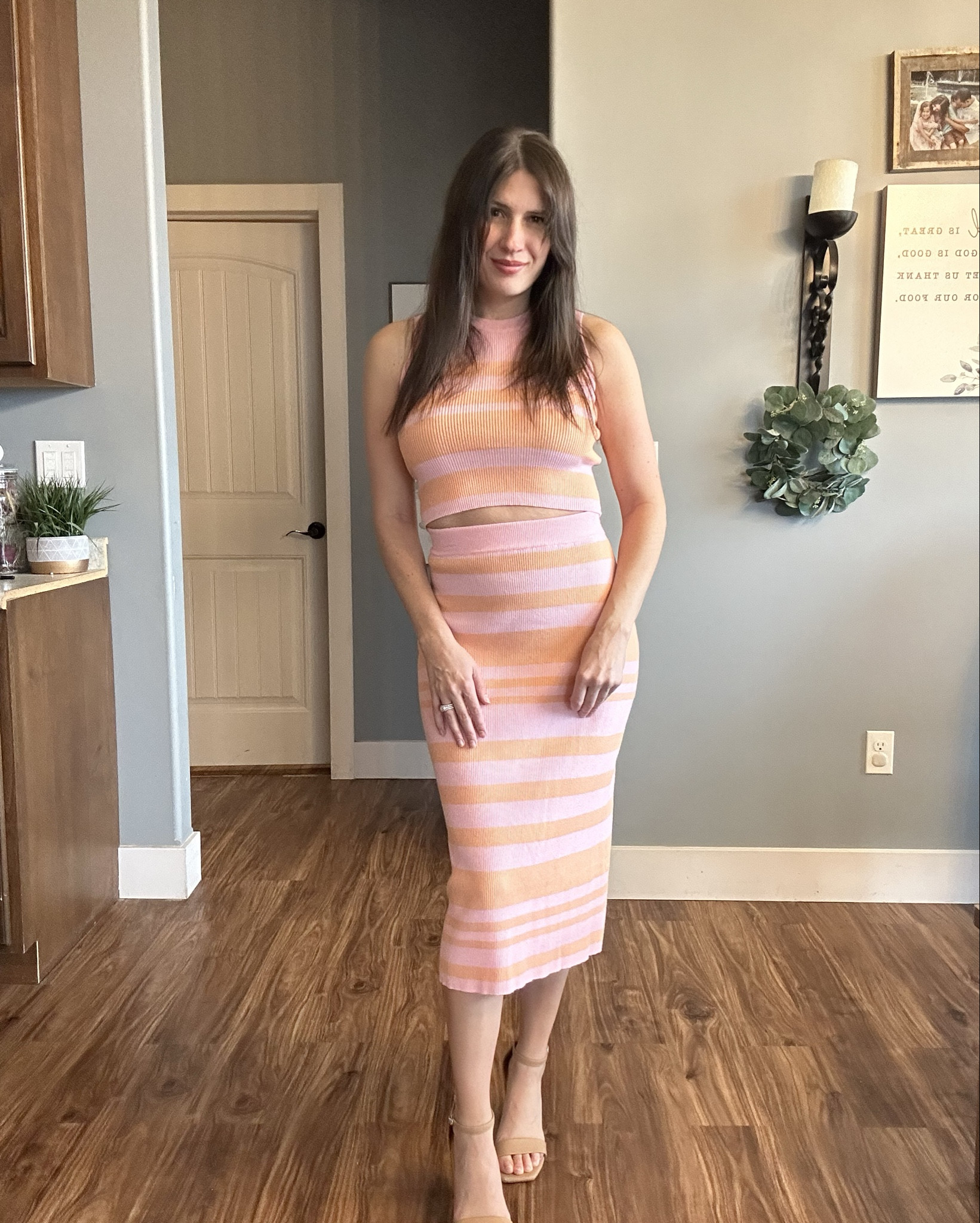 Two piece spring dress 

Orange and pink dress | midi dress | spring fashion | spring style | Amazon finds 

#LTKStyleTip #LTKSeasonal #LTKFindsUnder50