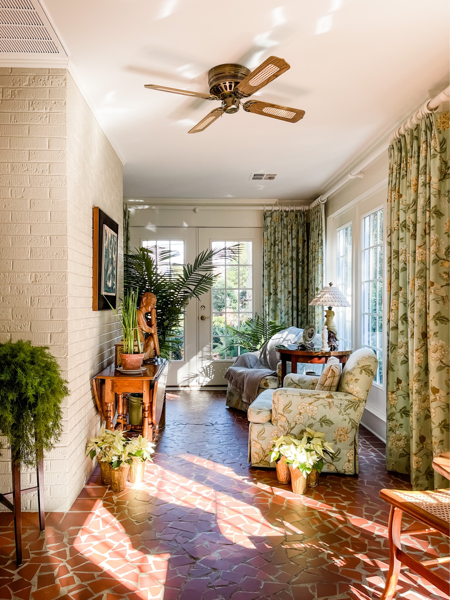 Christmas in the Sunroom 🎄☀️

#LTKHoliday #LTKSeasonal #LTKhome