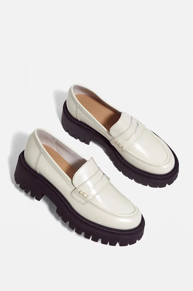 UO Marcy Ecru Loafer | Urban Outfitters (US and RoW)
