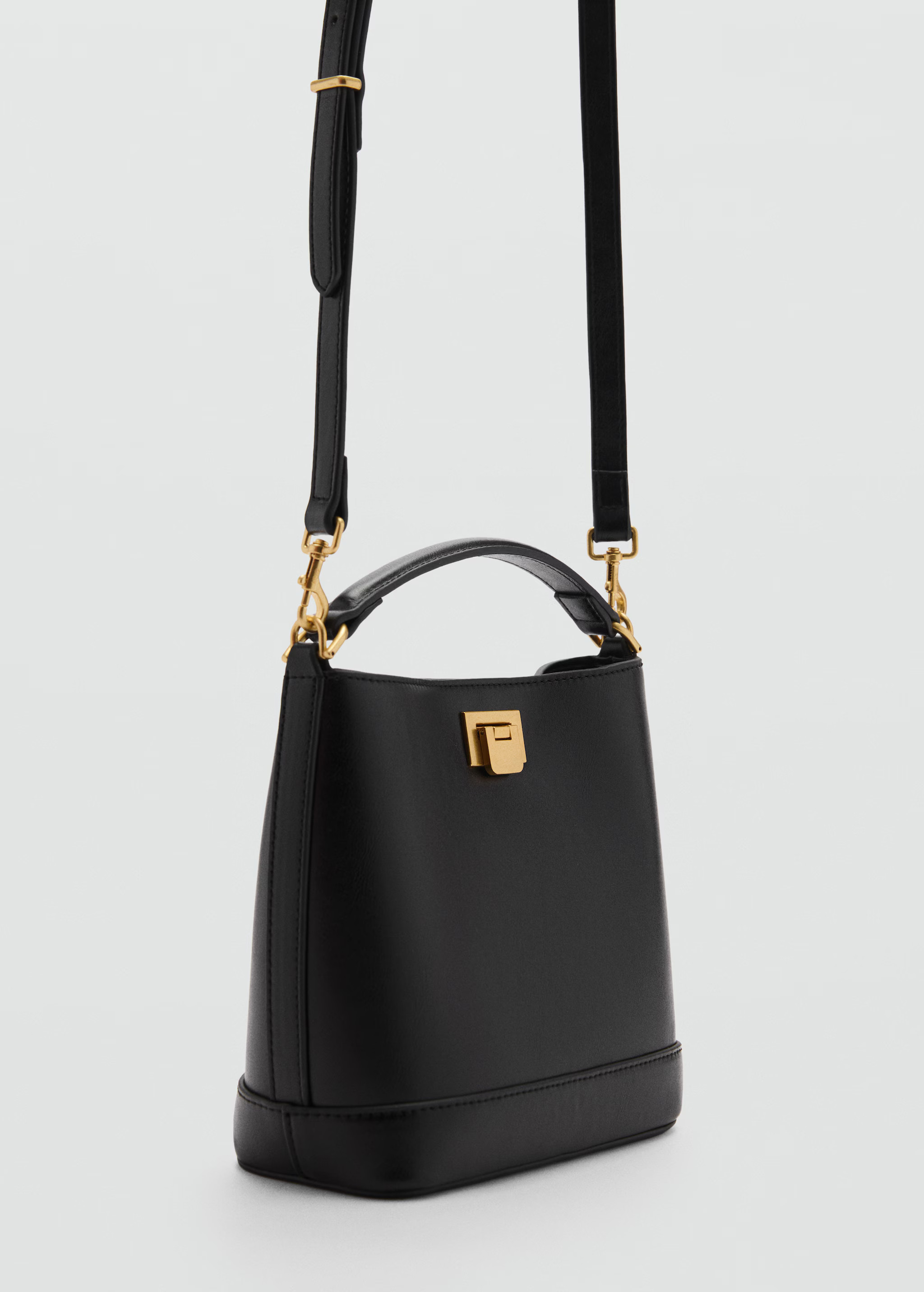Mini-shopper with rear padlock - Woman | MANGO USA | MANGO (US)