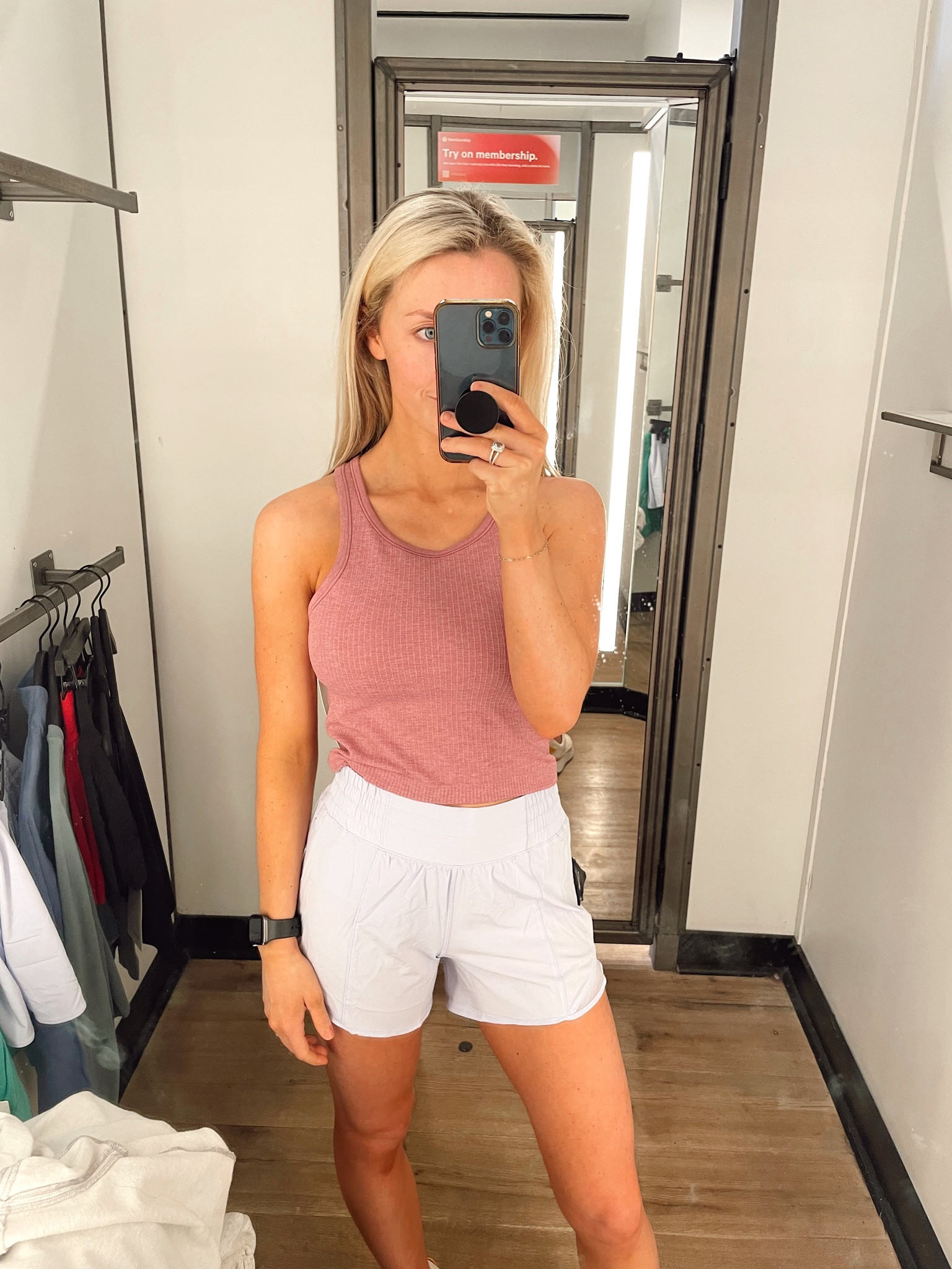 Lululemon ebb to street cropped tank size 6

#LTKunder100 #LTKstyletip #LTKfit
