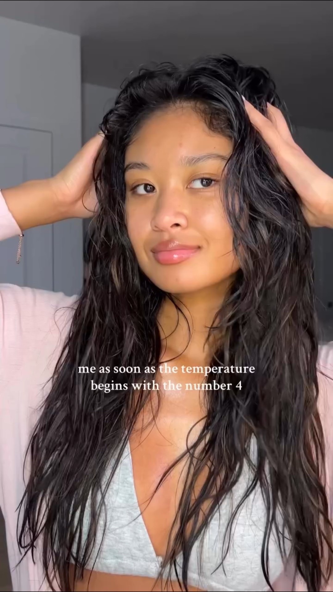 winter=silkpress/flatiron szn🌬️❄️ 

@garnierusa @hairitagebymindy  @babylissprousa 
#hairtutorial #blasianliv #winterhair #flatiron #silkpress