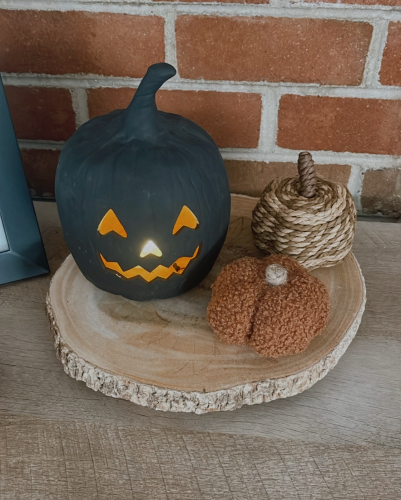 FALLOWEEN 🎃🍂 everything was between $1-$6!!

light up pumpkins & small plush ones are from the target dollar spot — you’d have to shop in person!

#targetfinds #fall #falldecor #falloween 

#LTKSeasonal #LTKSaleAlert #LTKHome