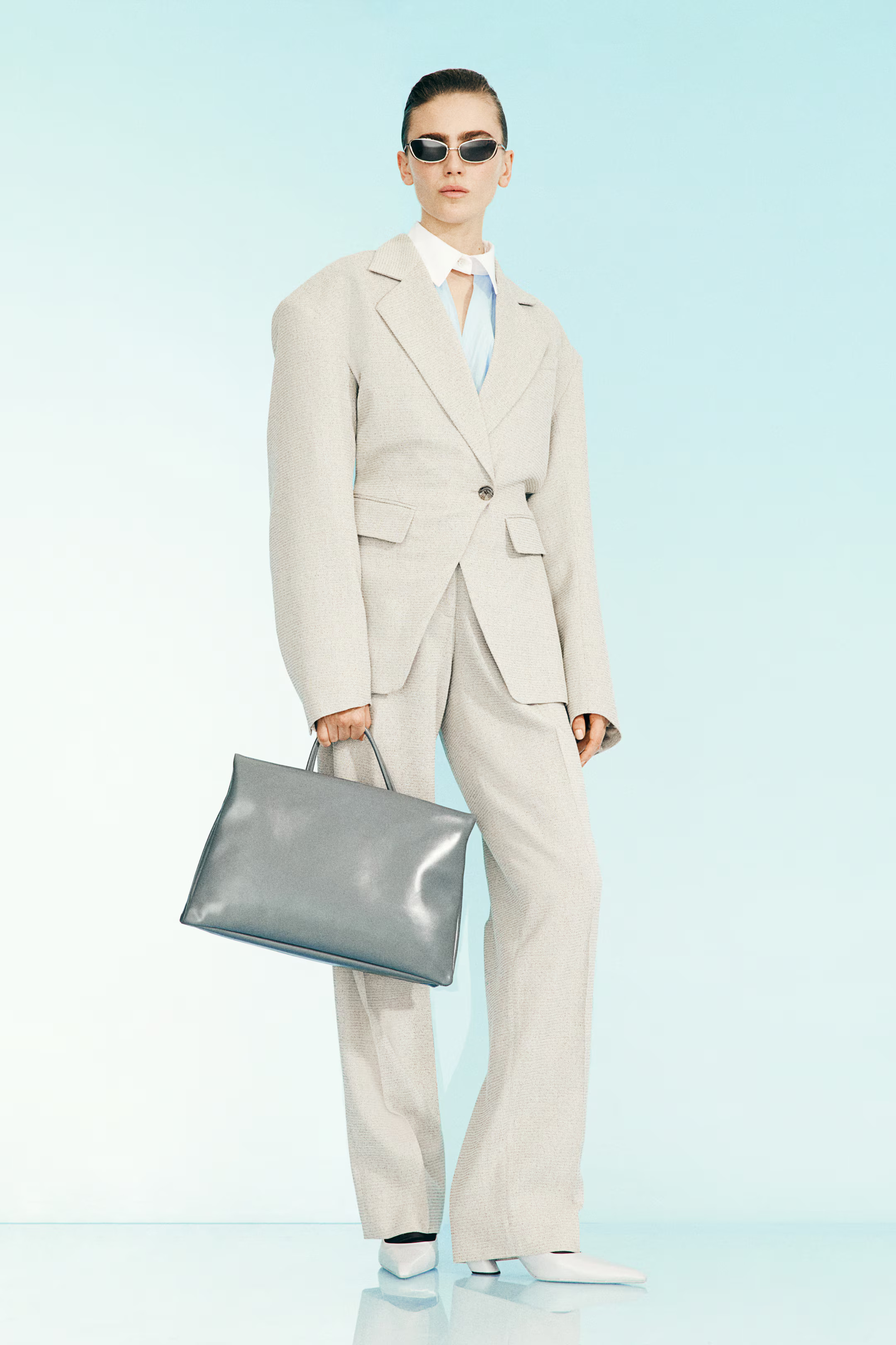 Große gepolsterte Tasche | H&M (DE, AT, CH, NL, FI)
