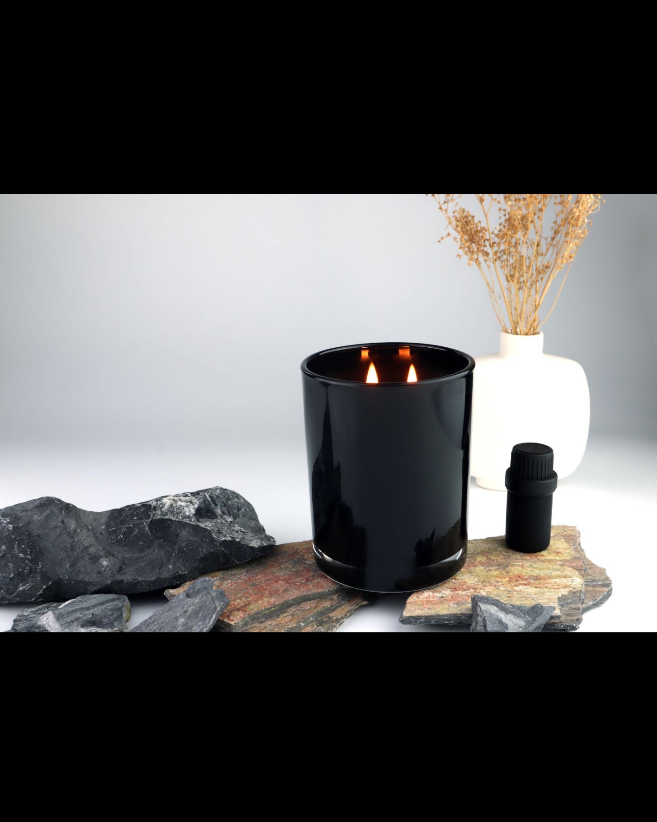 Turning my home into a whole experience 🕯️✨
it’s the soft glow, the scent, the vibe for me.

#ltkhome #luxuryhome #homeaesthetic #softlife #candlelover #homedecor #neutralhome #ltkstyle #homevibes #tinasnow_

#LTKselfcare #LTKHome