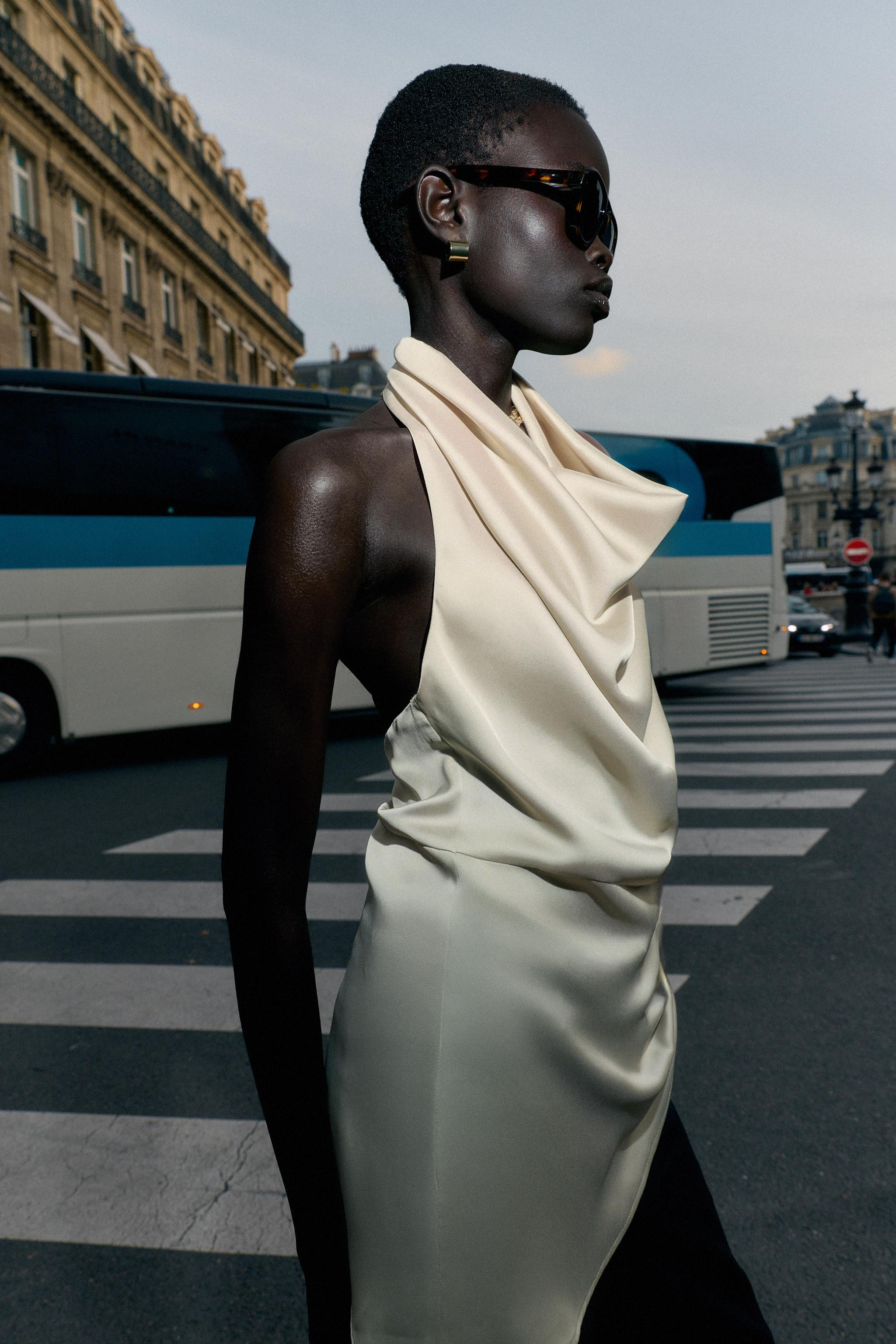 ASYMMETRIC SATIN EFFECT HALTER TOP | Zara US