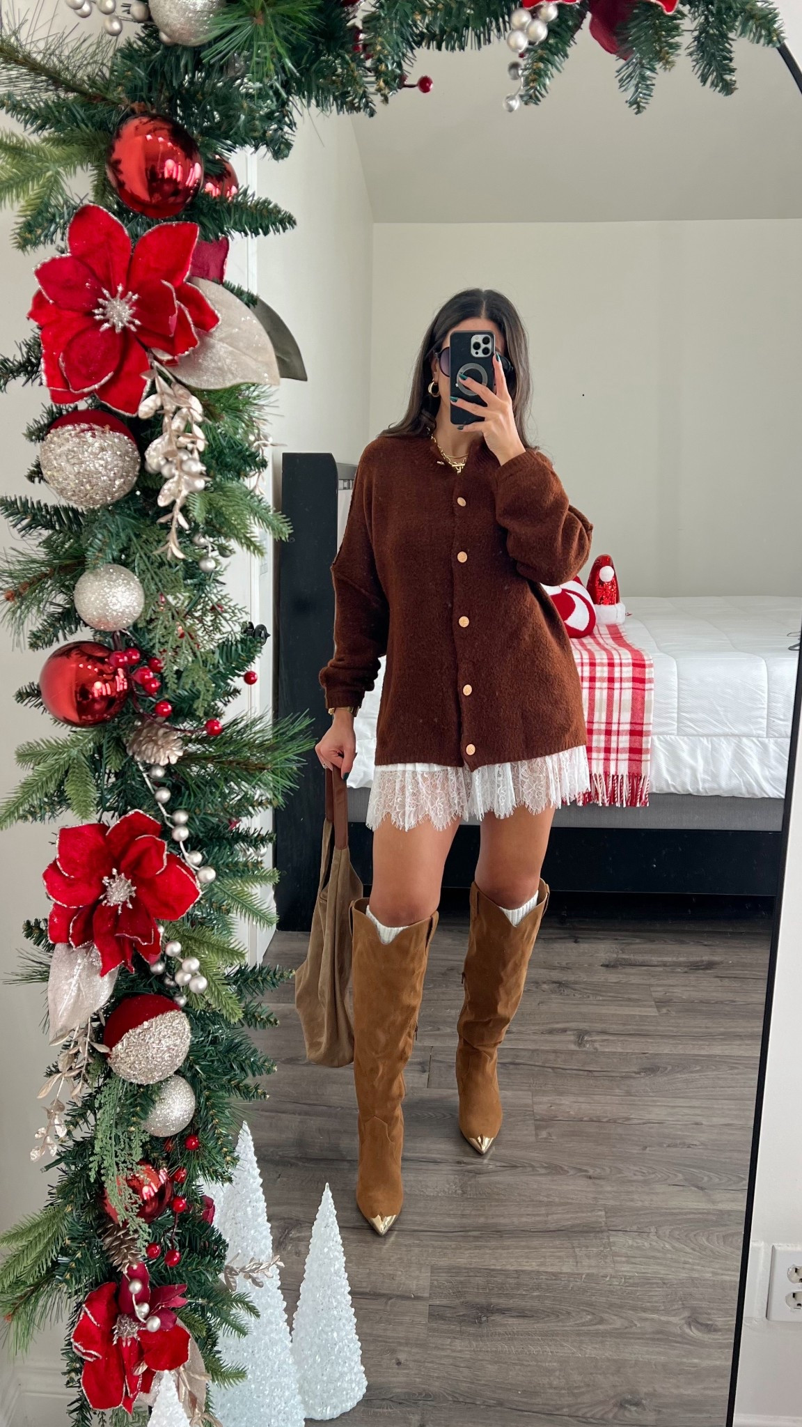 Simple and cute Thanksgiving outfit idea 

#LTKCyberWeek #LTKFindsUnder50 #LTKSeasonal