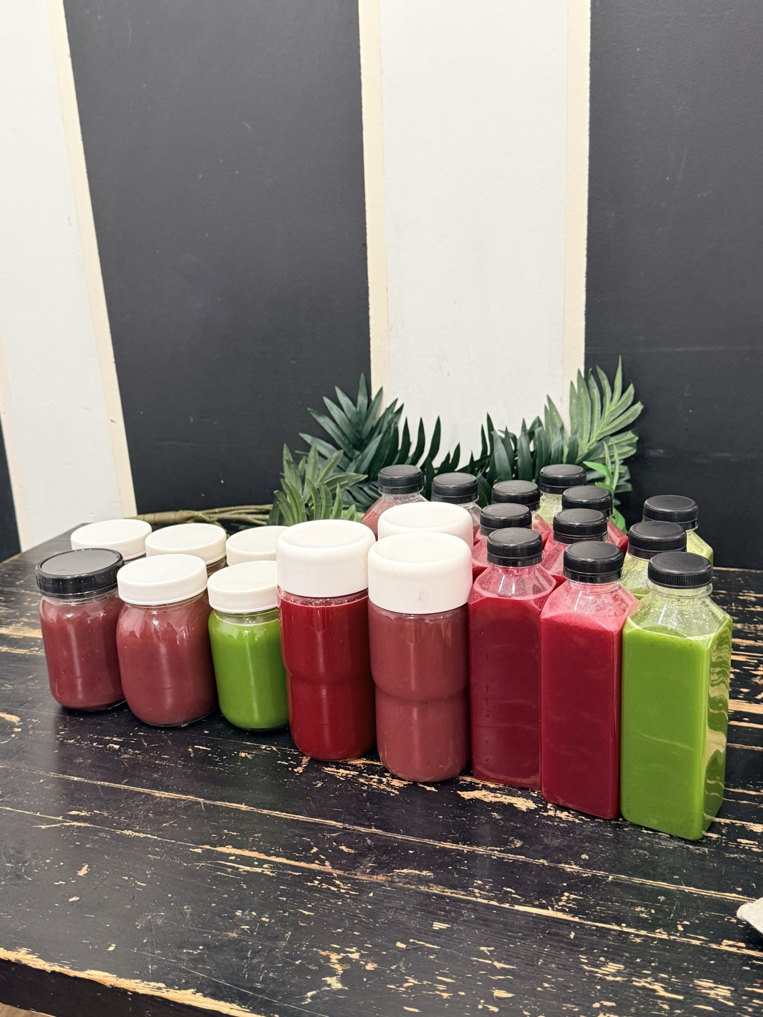 One decision can change your whole routine.

Investing in the best juicer means smoother mornings, easier batch prep, less waste, and fresh juice on demand. No excuses. No skipping days. Just consistency and results.

If you want glowing skin, better digestion, and more energy, start with the right tools. A good juicer is not an expense, it’s an investment.

#JuiceLife #HealthInvestment #ColdPressedJuicer #WellnessJourney #DailyJuicing #HealthyGlow #CleanLiving #BetterHabits

#LTKActive #LTKfoodie #LTKHome