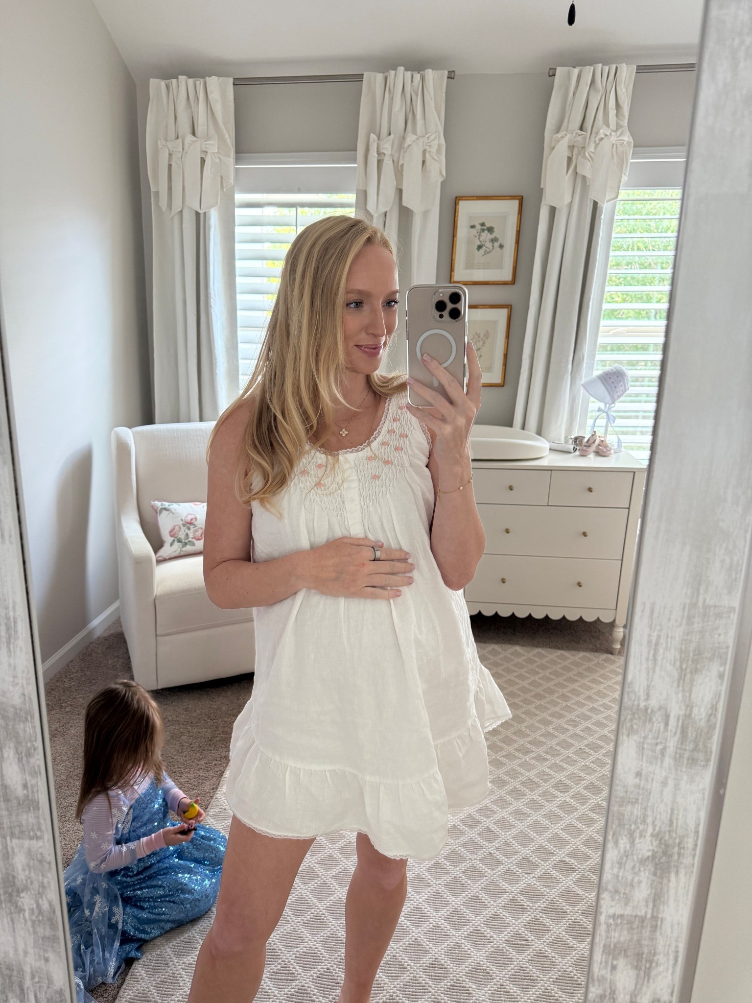 This sweet little dress is definitely going in my hospital bag! It’s nursing friendly - does run very short so size up for length

Bump style / postpartum pajamas 