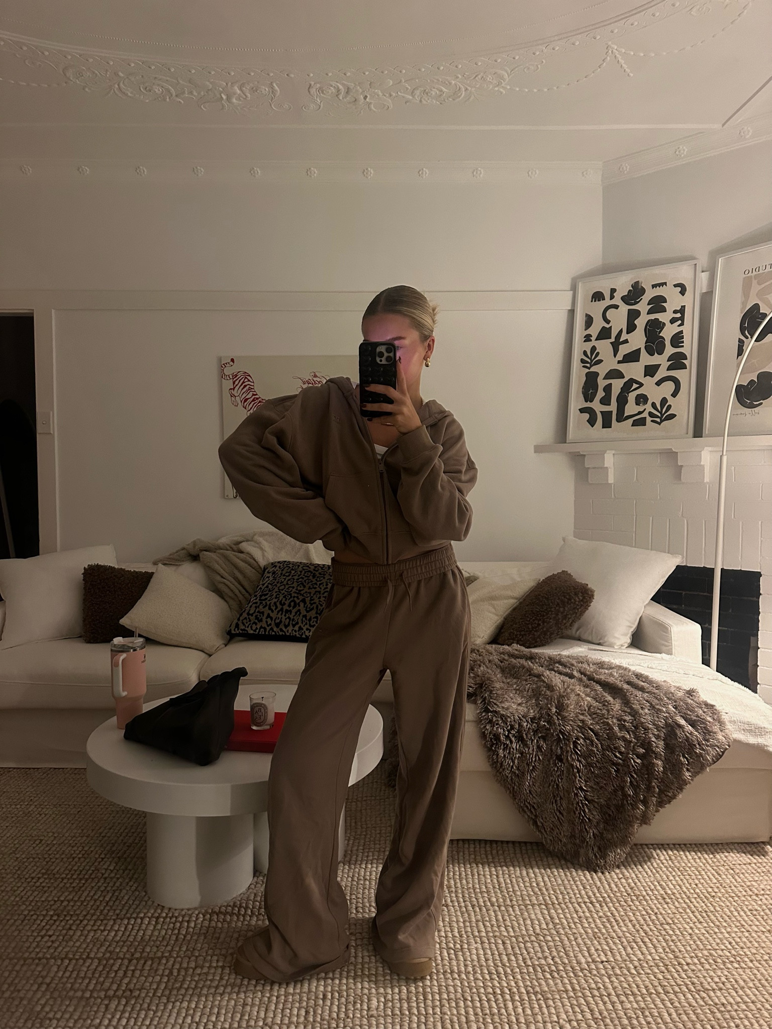 I wear a S xx

#LTKtravel #LTKwinter #LTKaustralia