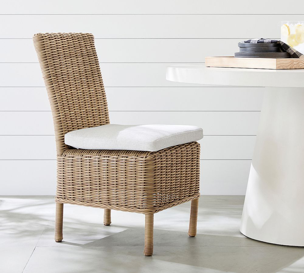 Huntington Wicker Outdoor Dining &amp; Armchairs | Pottery Barn (US)