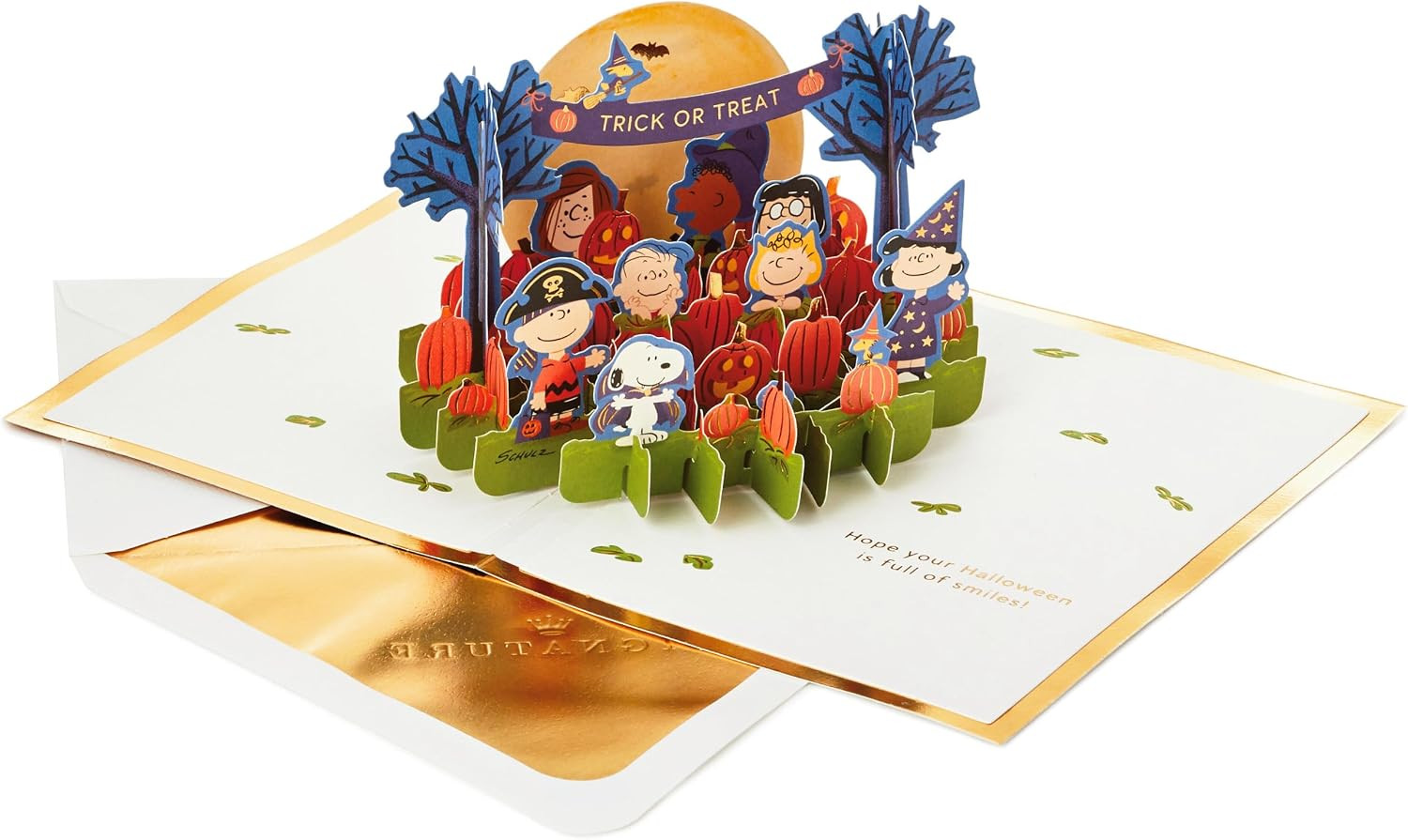 Hallmark Peanuts Halloween Pop Up Card (Snoopy, Trick or Treat) | Amazon (US)