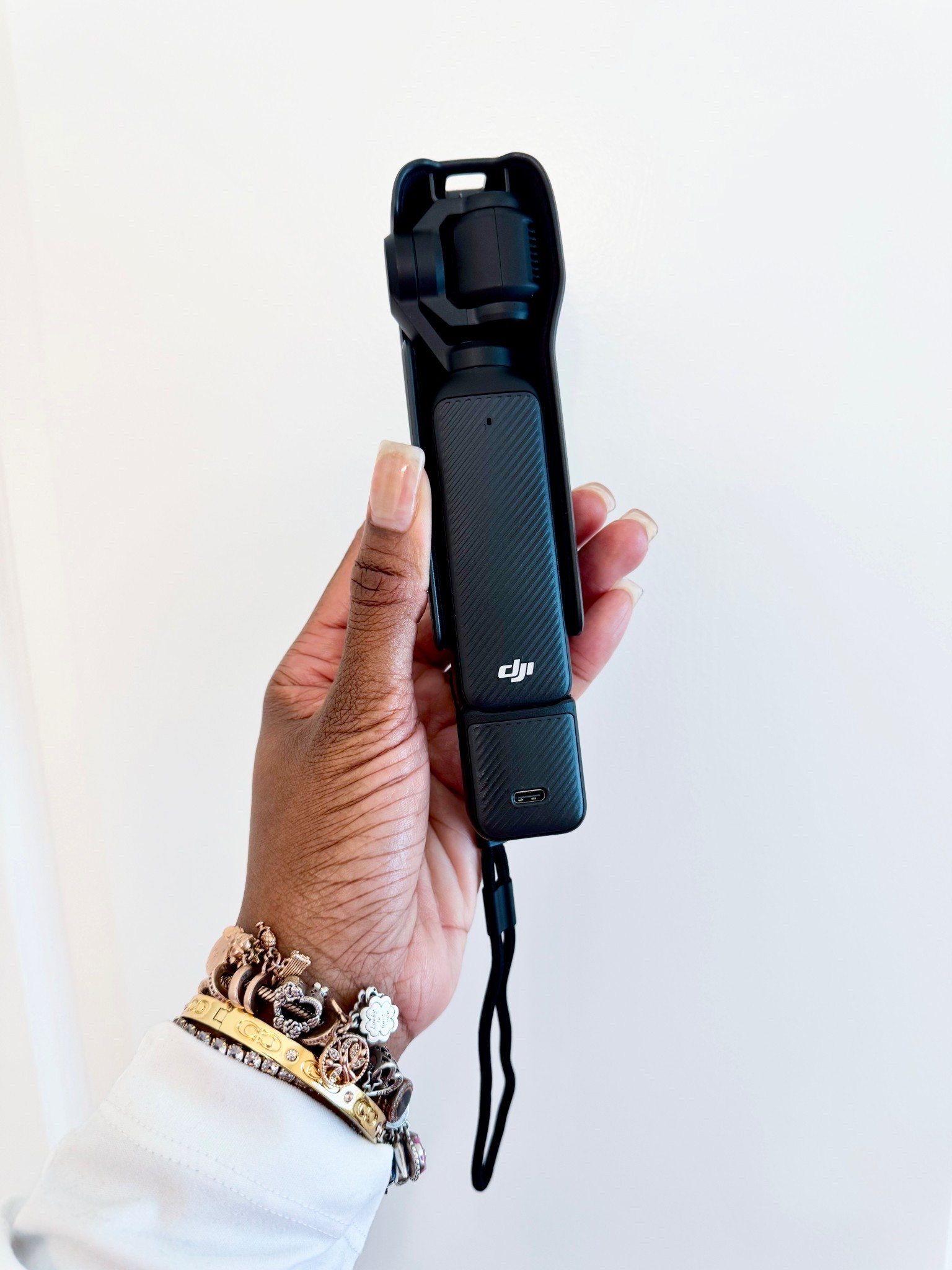 Perfect portable camera for crisp videos...

#LTKItBag #LTKSaleAlert #LTKGiftGuide