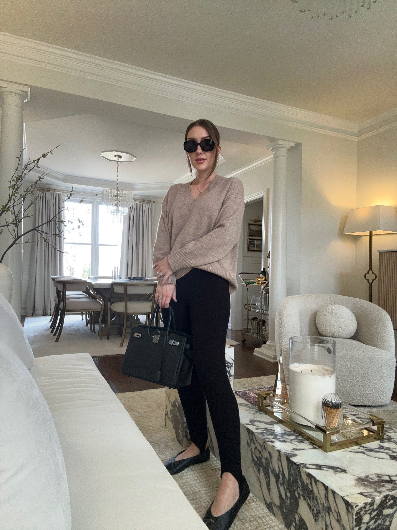 Stirrup leggings, the comfiest most versatile cashmere sweater, and the comfiest leather flats. 
Classic, casual ootd
Sweater (Mongolian cashmere oversized vneck sweater) size medium
Leggings medium
Shoes tts 

#LTKootd