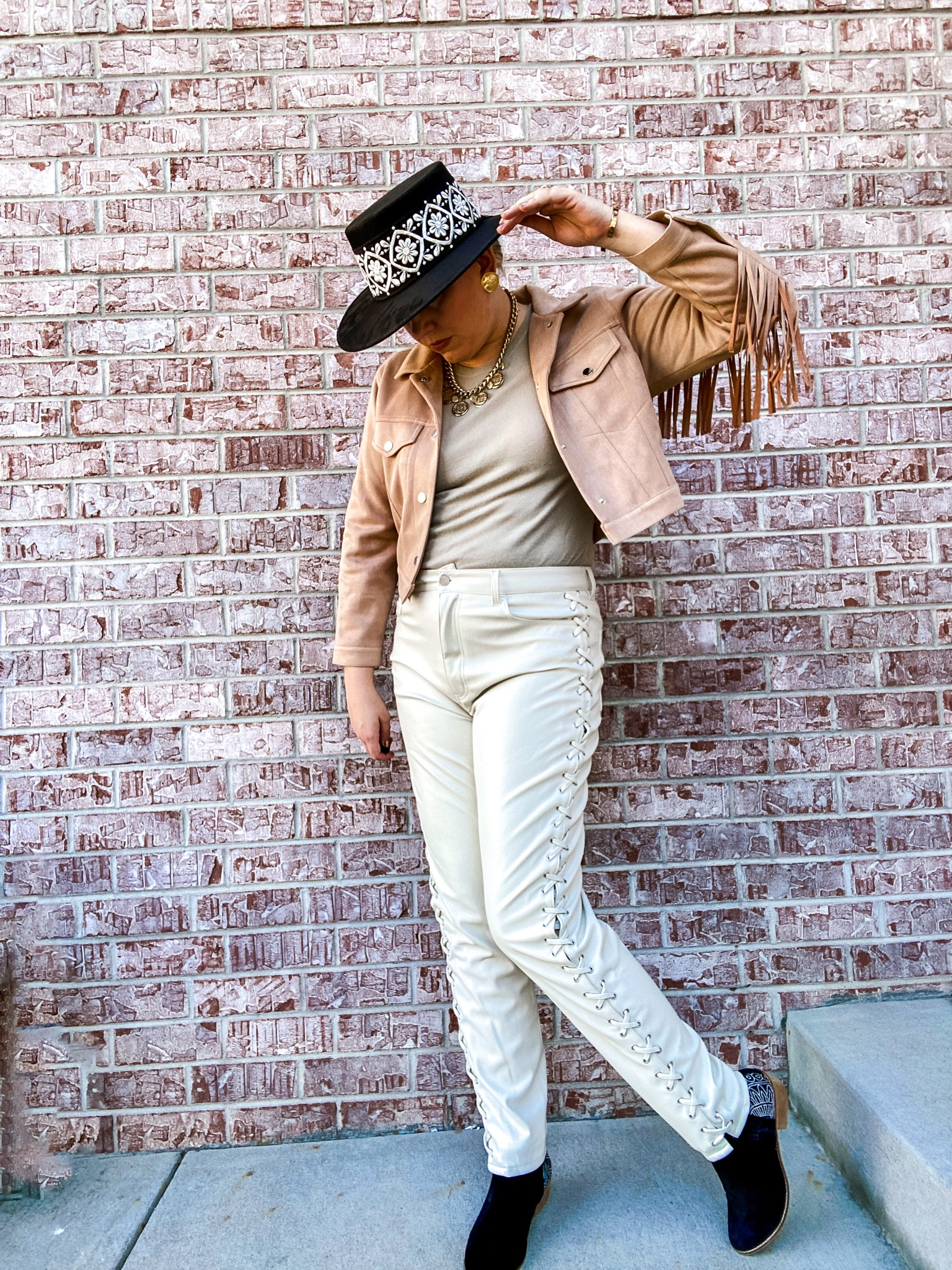 This hat was one of my best purchases of 2023 and it remains one of my favorite pieces to wear nearly a year later. In fact, I may need to add another color to my collection… 

Amazing quality, fabulous design and great customer service. Linking my faves below- which should I get next?

#LTKStyleTip #LTKSeasonal #LTKBacktoSchool