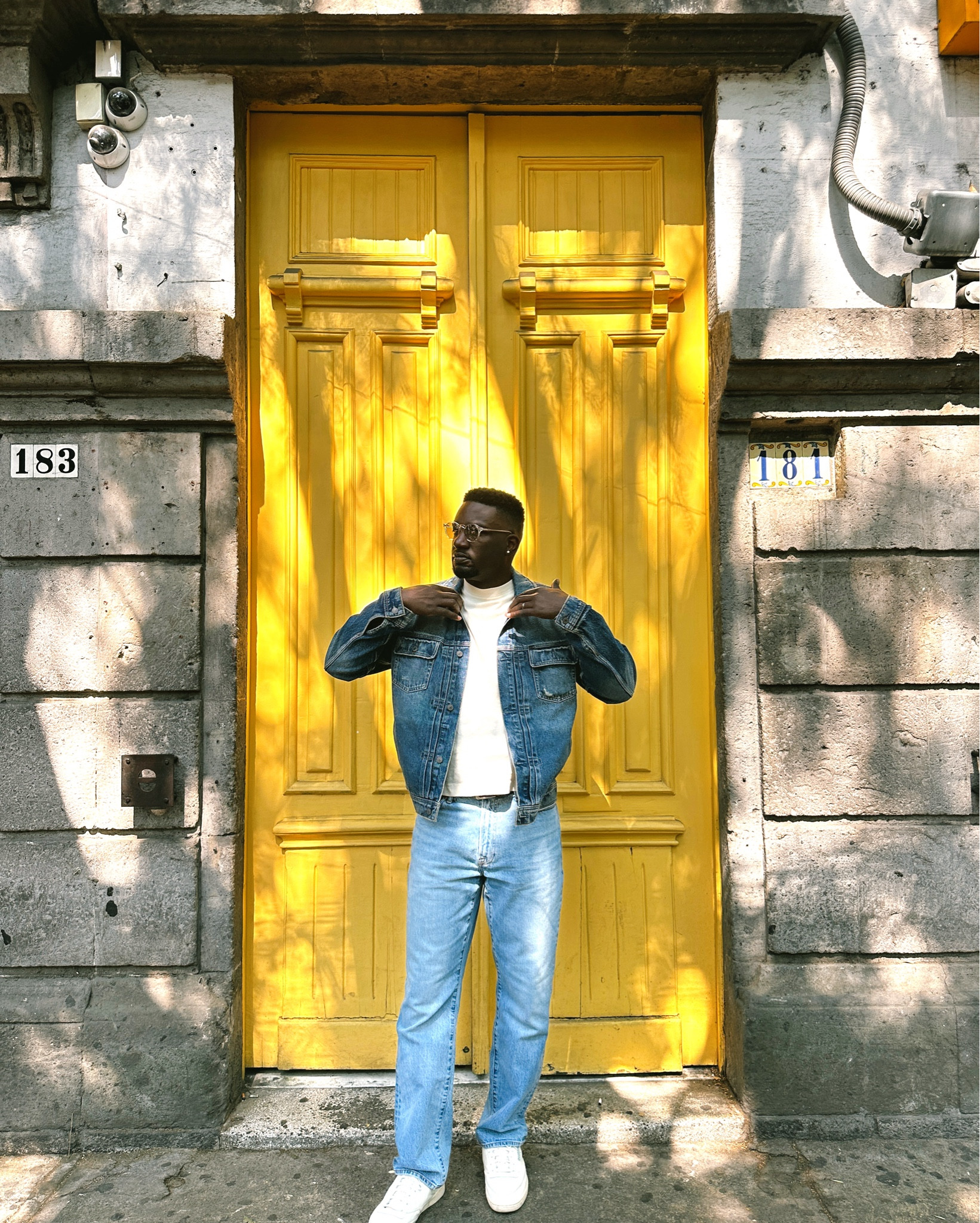 Casual on the go denim outfit featuring @abercrombie 

#LTKTravel #LTKMens #LTKSeasonal