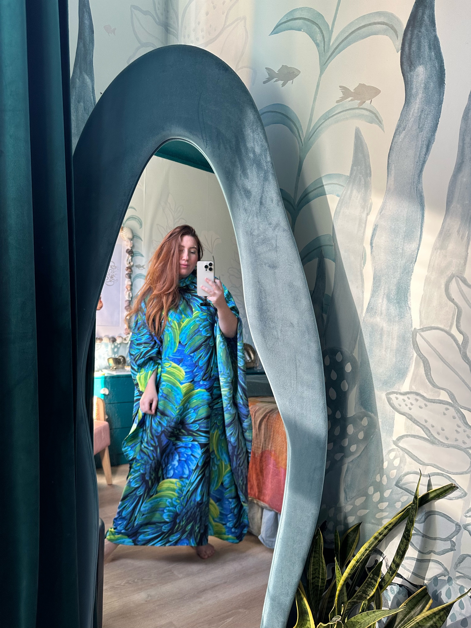 Bestie selfie mirror 

Selfie mirror, mirrors, cool mirrors, bedroom mirror, entryway mirror, modern mirror, floor length mirror 

#LTKStyleTip #LTKHome #LTKFindsUnder100