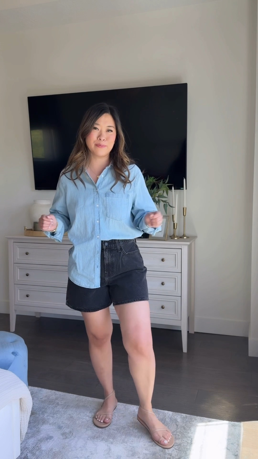 Old Navy Casual Chic Outfits

Button down - L
Black shorts - 8

Old navy, affordable fashion, denim outfit, black denim, casual outfit, tcs, cool mom outfit

#LTKootd #LTKSeasonal #LTKmomlife