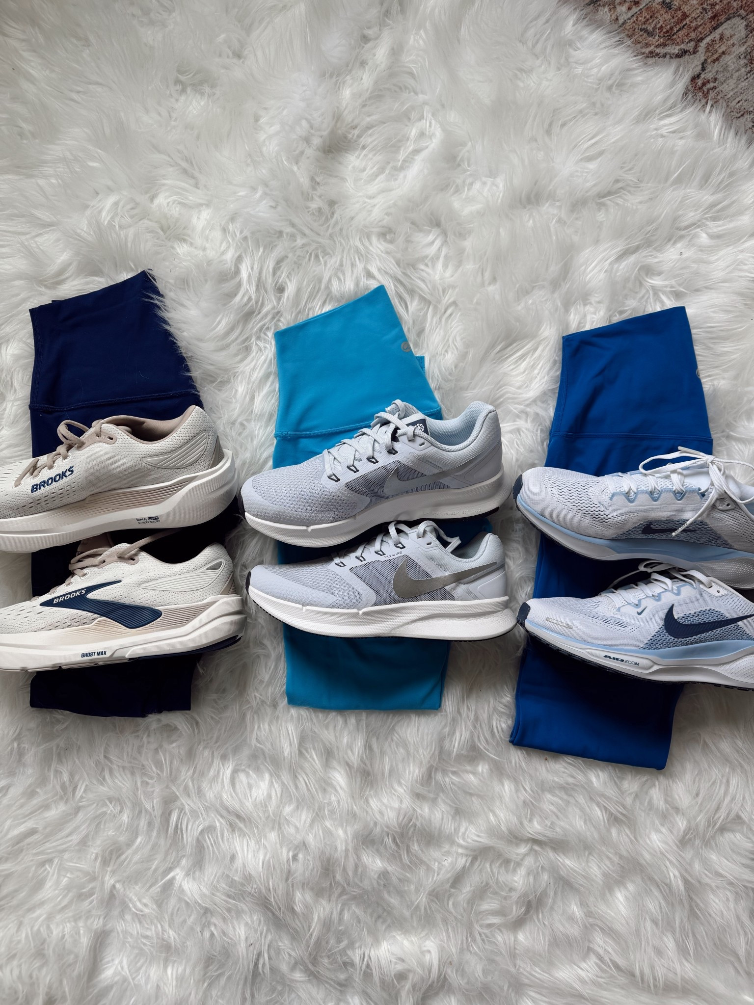 Loving these leggings and sneakers! 

#LTKdayinmylife #LTKfitnessgoals #LTKmomlife