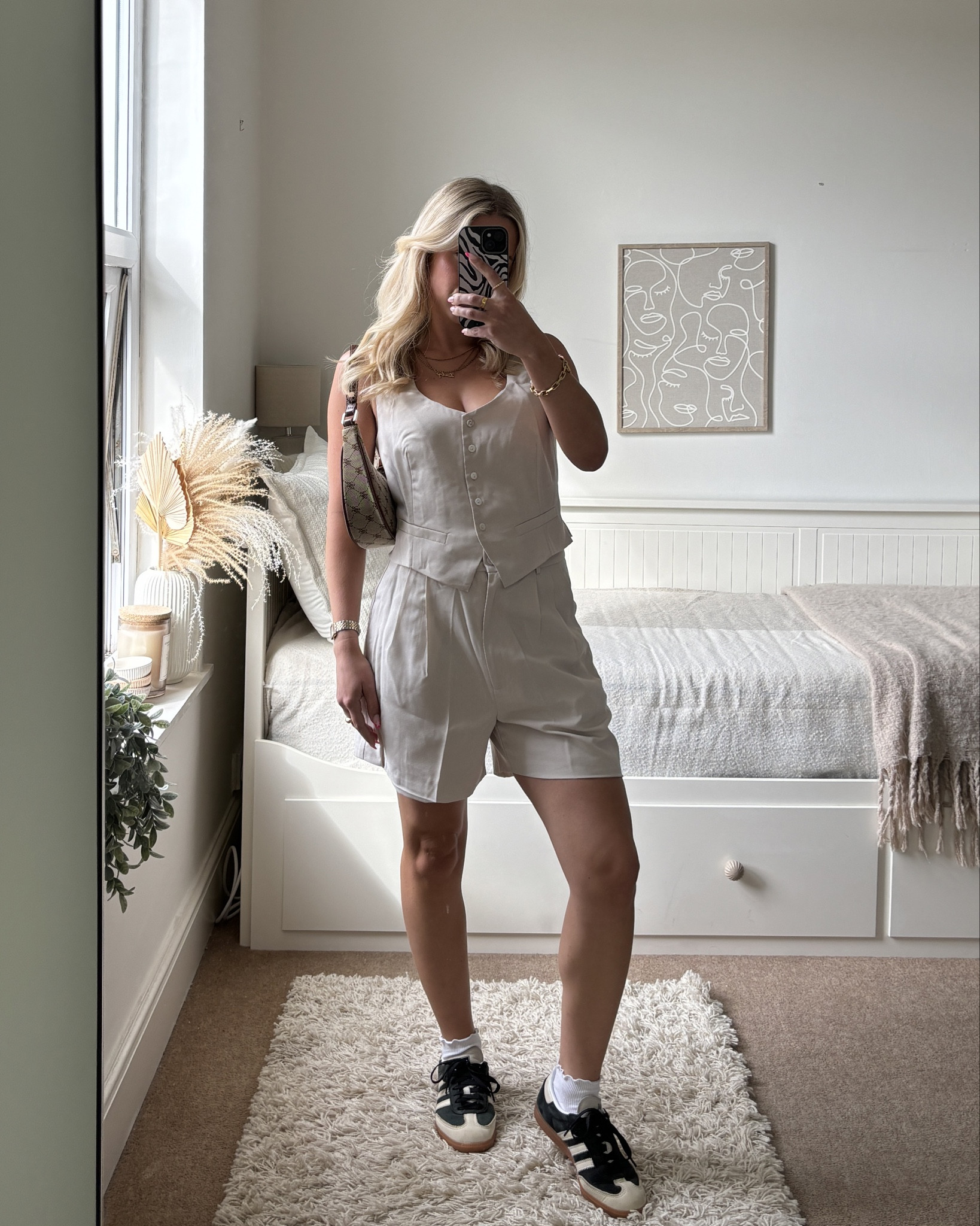 styling this gorge Rihoas co-ord for a day to night look x 

#LTKeurope #LTKsummer #LTKworkwear