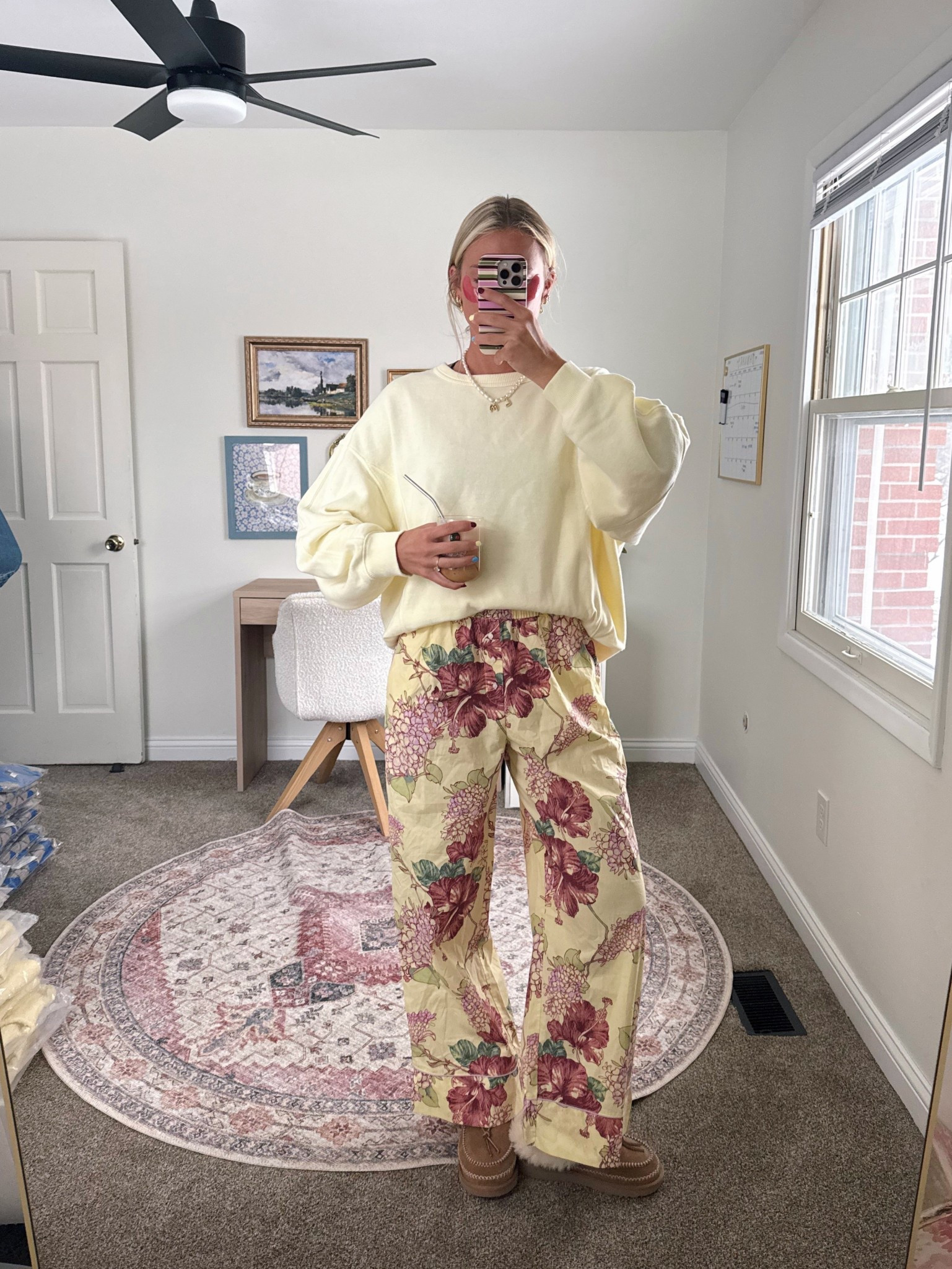 Small in the crewneck & medium in the pants 💛🌺

#LTKootd