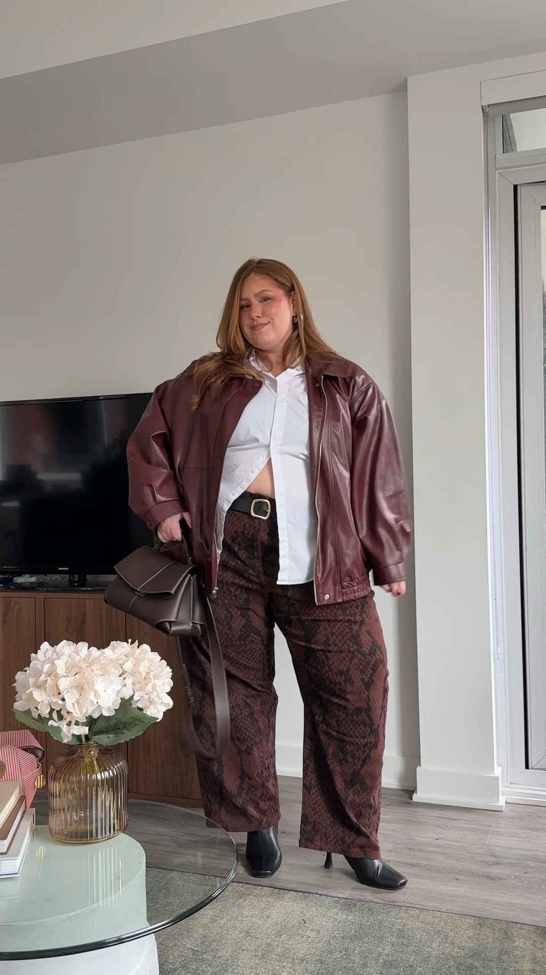 Plus size animal snake print jeans for fall!! Love that they are brown and black so I find them to be more neutral when styling. 

Snake print jeans- US26 (slight stretch)

Burgundy leather jacket is from princess polly (last year) linked similar! 

Dark denim jacket is from Joe fresh (last year) but linked similar! 

Boots are wide calf from Billini 

Brown bag is from Polene (unlinkable)

#LTKfall #LTKjeans #LTKplussize
