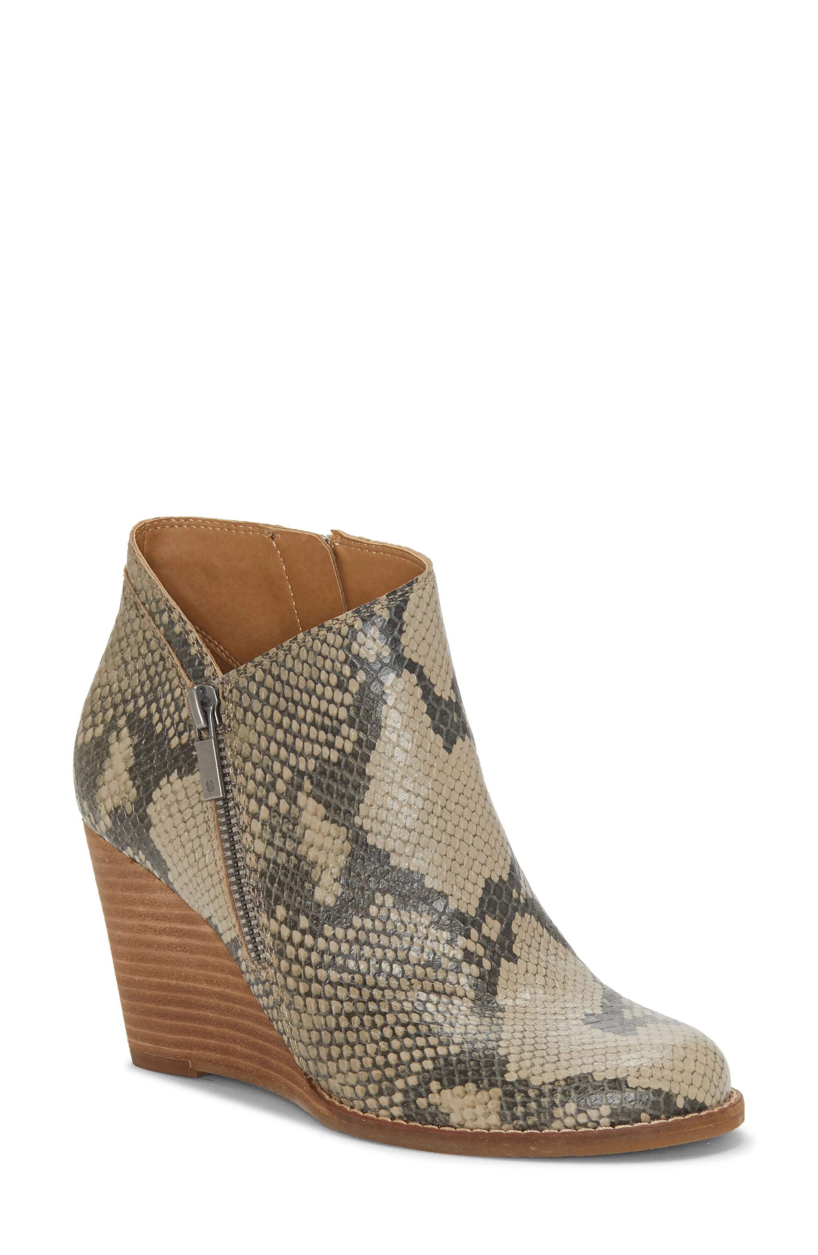 Women's Lucky Brand Yewani Bootie, Size 6.5 M - Grey | Nordstrom