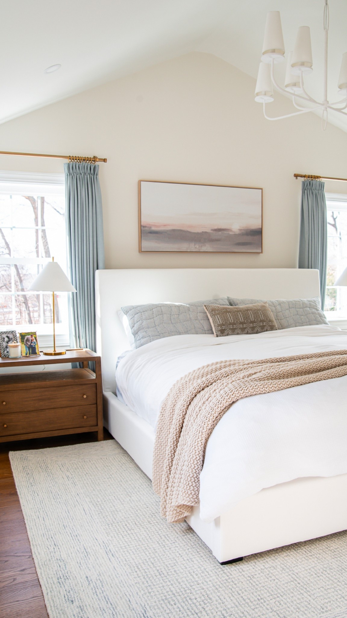 All the details of my new primary bedroom! I’m still in awe of this space everyday!

#LTKHome #LTKStyleTip