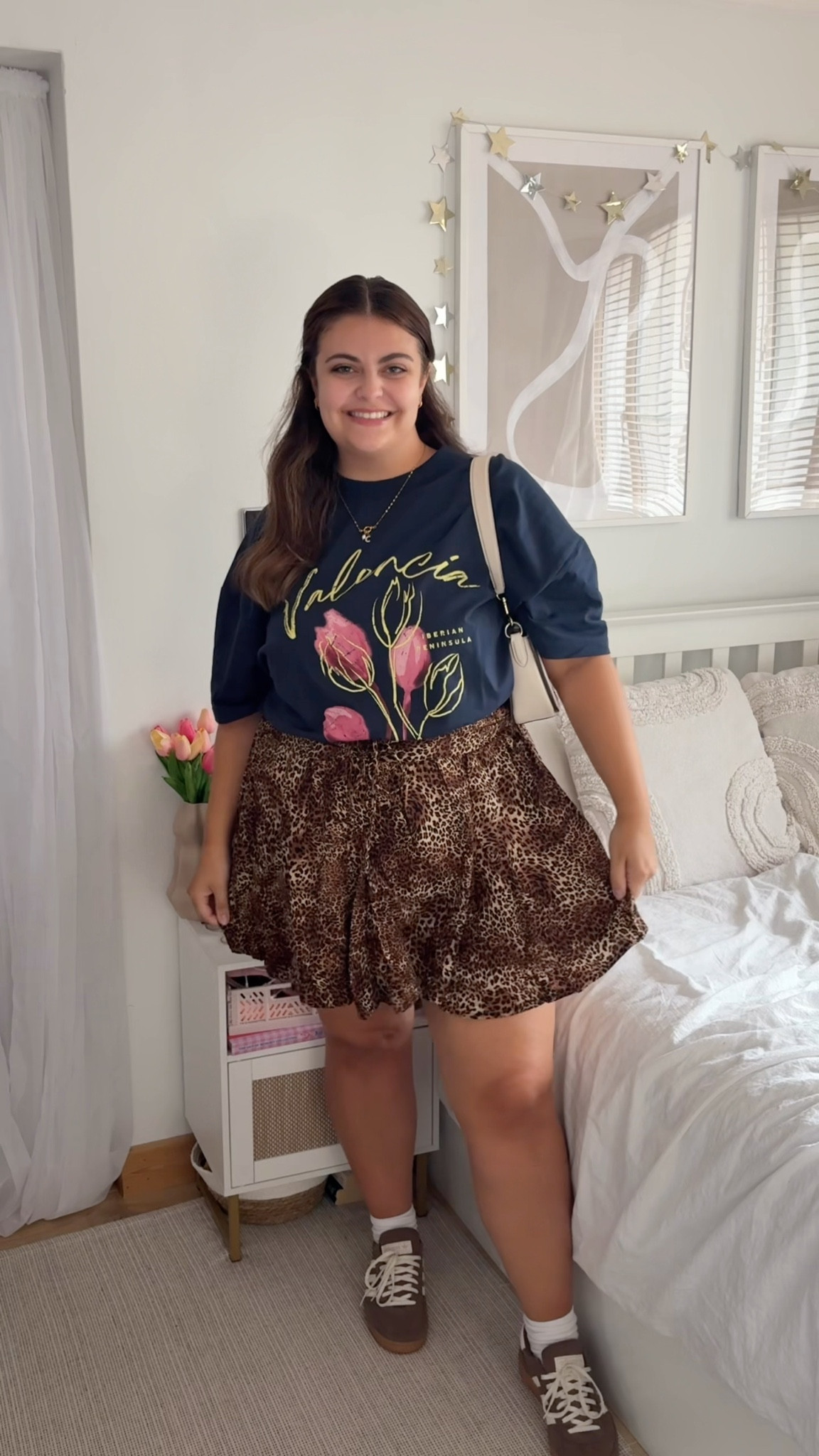 Leopard print skort with a graphic T-shirt ✨

Summer outfit, leopard print, mini skort, mini skirt, graphic shirt, navy T-shirt, summer ootd, summer inspo

#LTKuk #LTKsummer #LTKmidsize