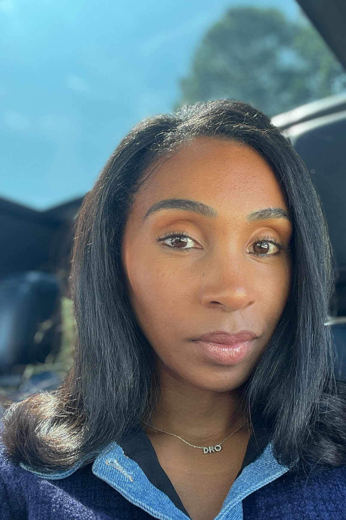 Who’s gonna tell the girlies… 

there is no “n-go” 👀 🤧🤧 it doesn’t matter if you’re wearing your hair straight, curly, wavy or anything in between. THEY ALL REQUIRE STYLING (styling = TIME). 

And quiet as it’s kept - keeping my hair straight, weaved or braided are all way less maintenance than wearing my hair “naturally curly”. And I’m a low maintenance Mami, very demure immediately after 😌💕

Am I missing something about them “wash-n-gos” ??LMK! 🤔

#naturalhair #quickweave #roundbrushblowout #hairglue #washngo #drybar #blackgirlhairstyle #rollerwrap #quickweavebob #hairflip #naturalhairblogger