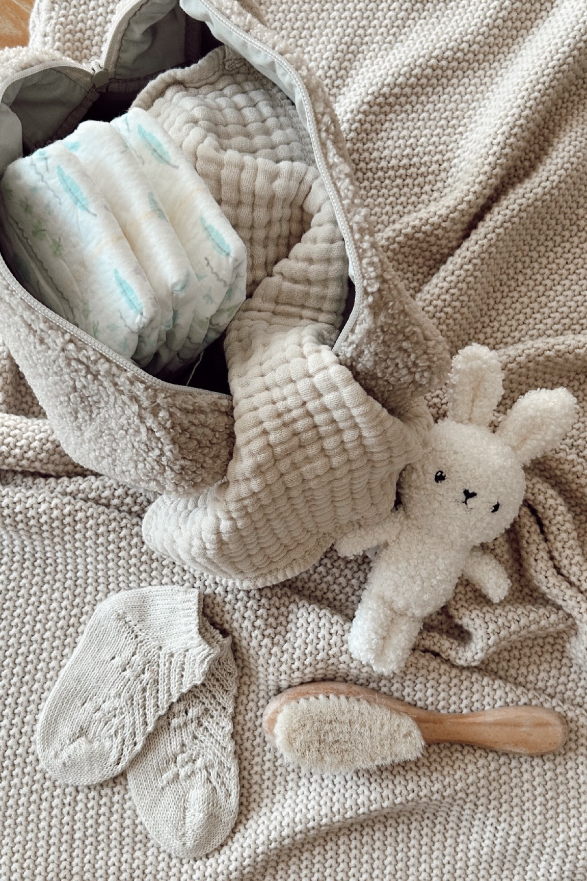 newborn neutrals 🤍


#newborn #lifestyle #neutral #genderneutral #babyboy #babygirl #baby #rattle #boucle #diaperbag #diapercaddy #nursery #nurseryinspo

#LTKBump #LTKBaby #LTKKids