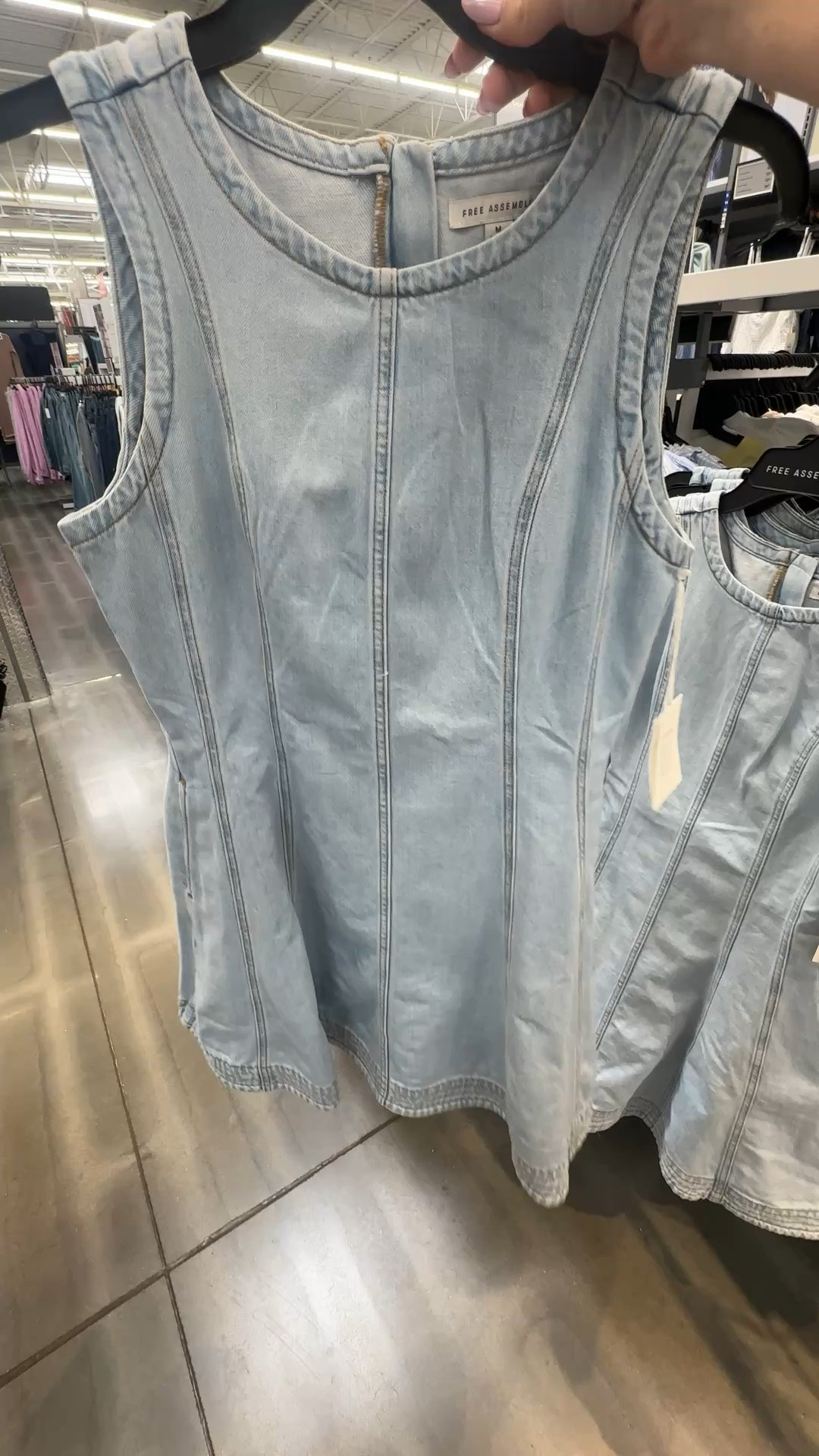 Denim dress, concert outfit, jean dresss

#LTKdayinmylife #LTKstorytime #LTKgrwm