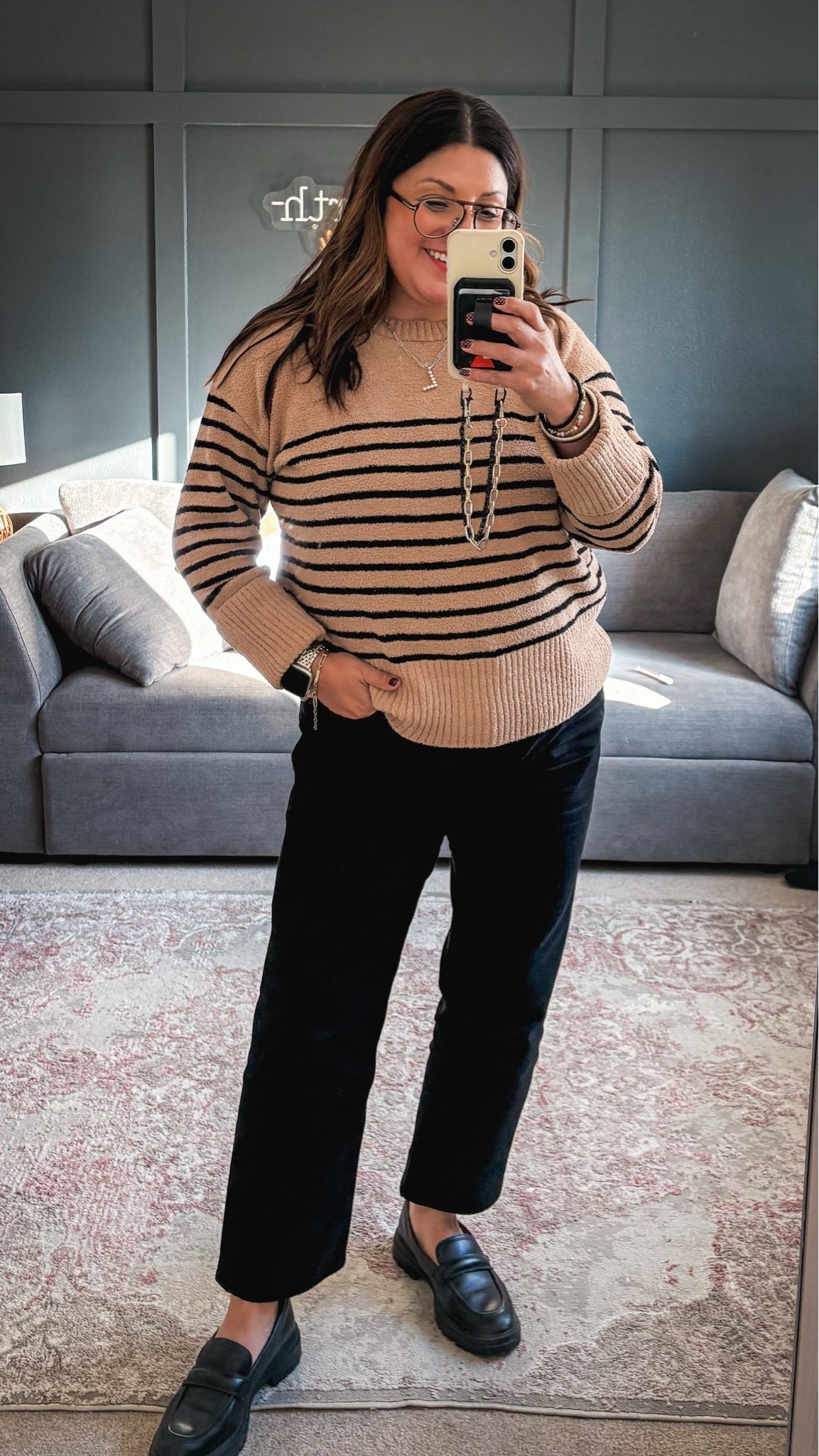 Today’s teacher ootd:
Anrabess sweater - M
A&F 90’s straight jeans - 32 short
Madewell loafers 
@abercrombie @onequince @Noonday Collection

#LTKootd #LTKMidsize #LTKOver40