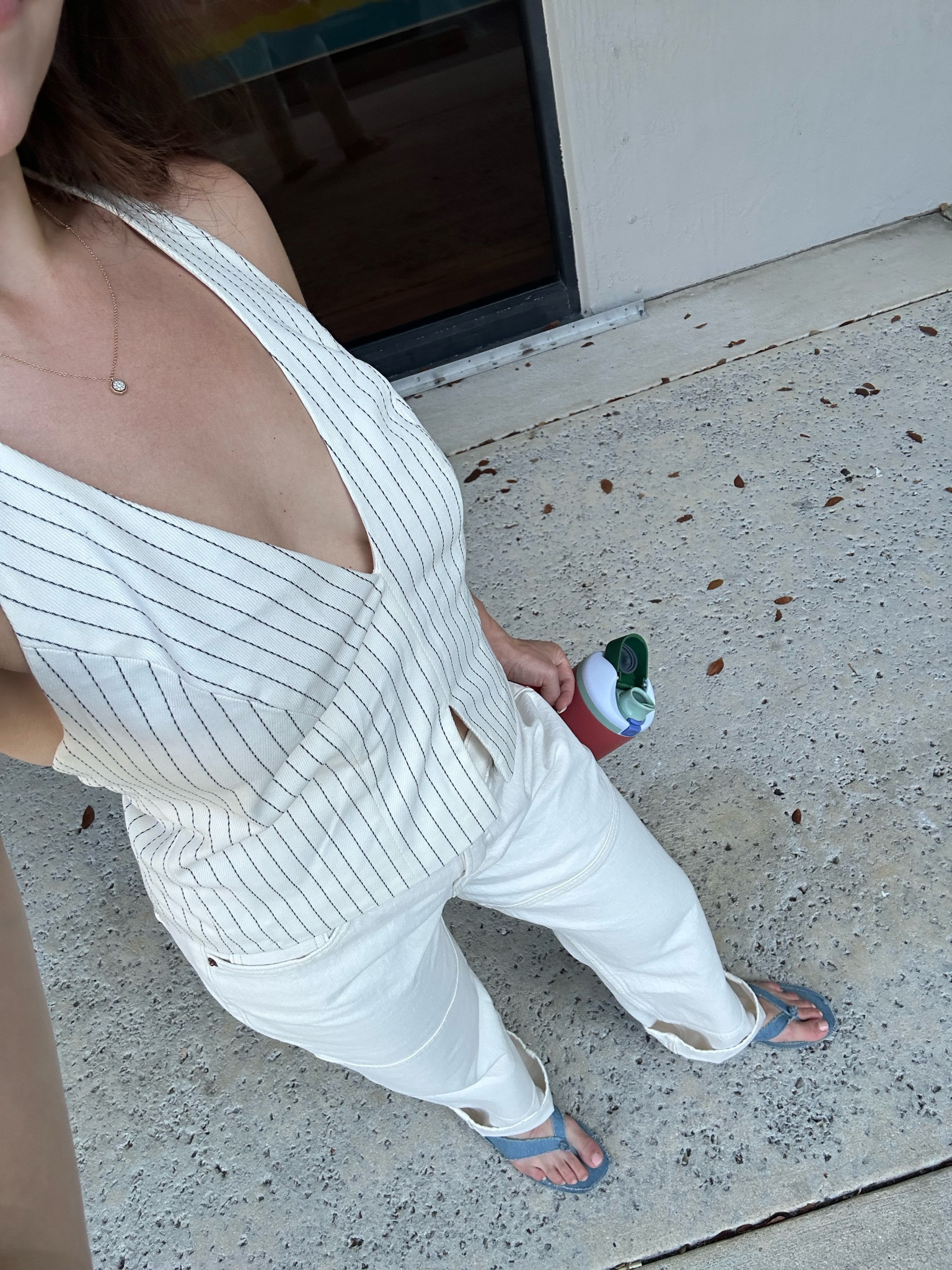 Jeans are the cream color! Not sure if they're in stock :/

Top XS
pants 24 Short 
Shoes: Zara last year

#LTKFindsUnder100 #LTKFindsUnder50 #LTKPetite