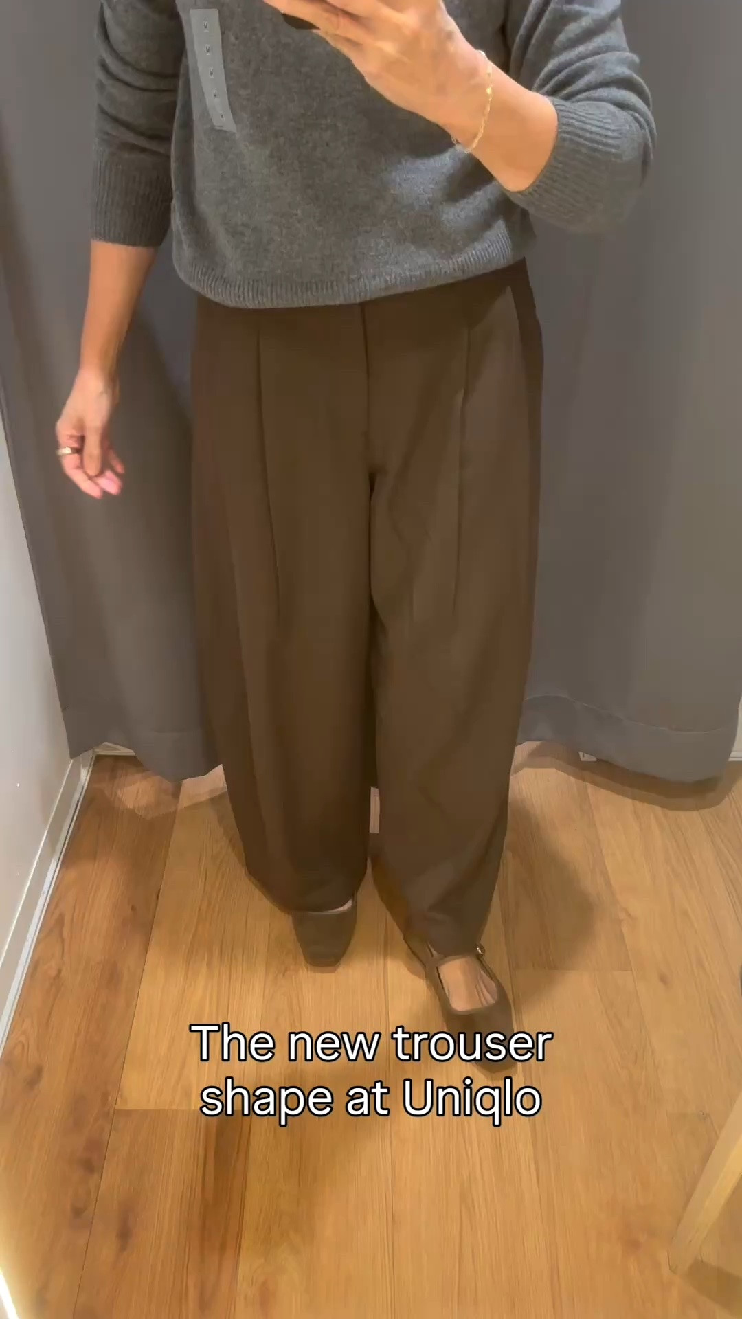 The new trouser shape at Uniqlo is here

Volume silhouette with pleats, in the softest fabric.

Wearable and versatile, these are great for work and casual - easily dressed up or down for both

If you’re looking for all round addition to your wardrobe that’s easy to wear and simple to style this may well be it.

The gorgeous seasonal neutrals to pick from.

I’m in a M

#LTKautumn #LTKstyletip #LTKover50style