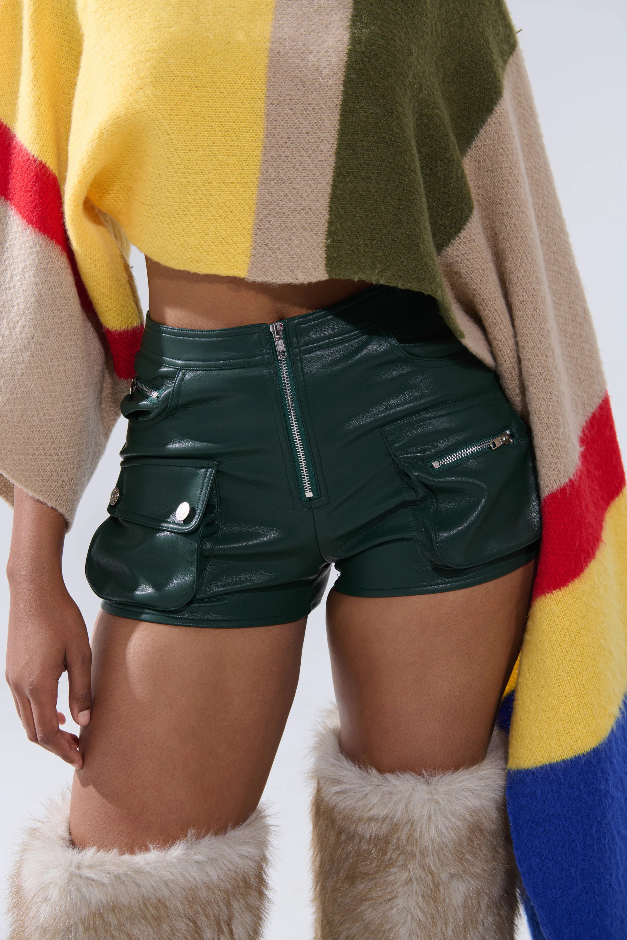 AKIRA Faux Leather Mini Cargo Shorts | Size Medium | AKIRA