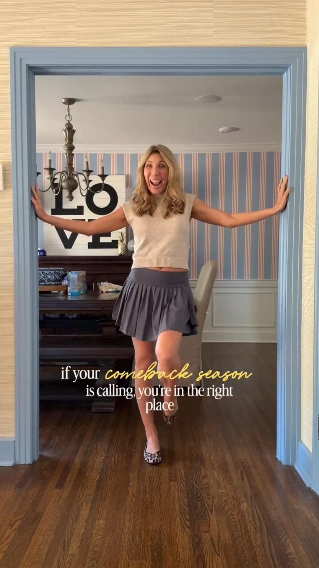 Comeback season is that moment when you’re done hiding in mom clothes and are ready to have fun getting dressed again. It can start with something as simple as a pleated skirt and your favorite flats on a Saturday. 🙌🏻

Wearing a small in the top and a large in the skort 💛 

#comebackseason #over40style #polishedlazy