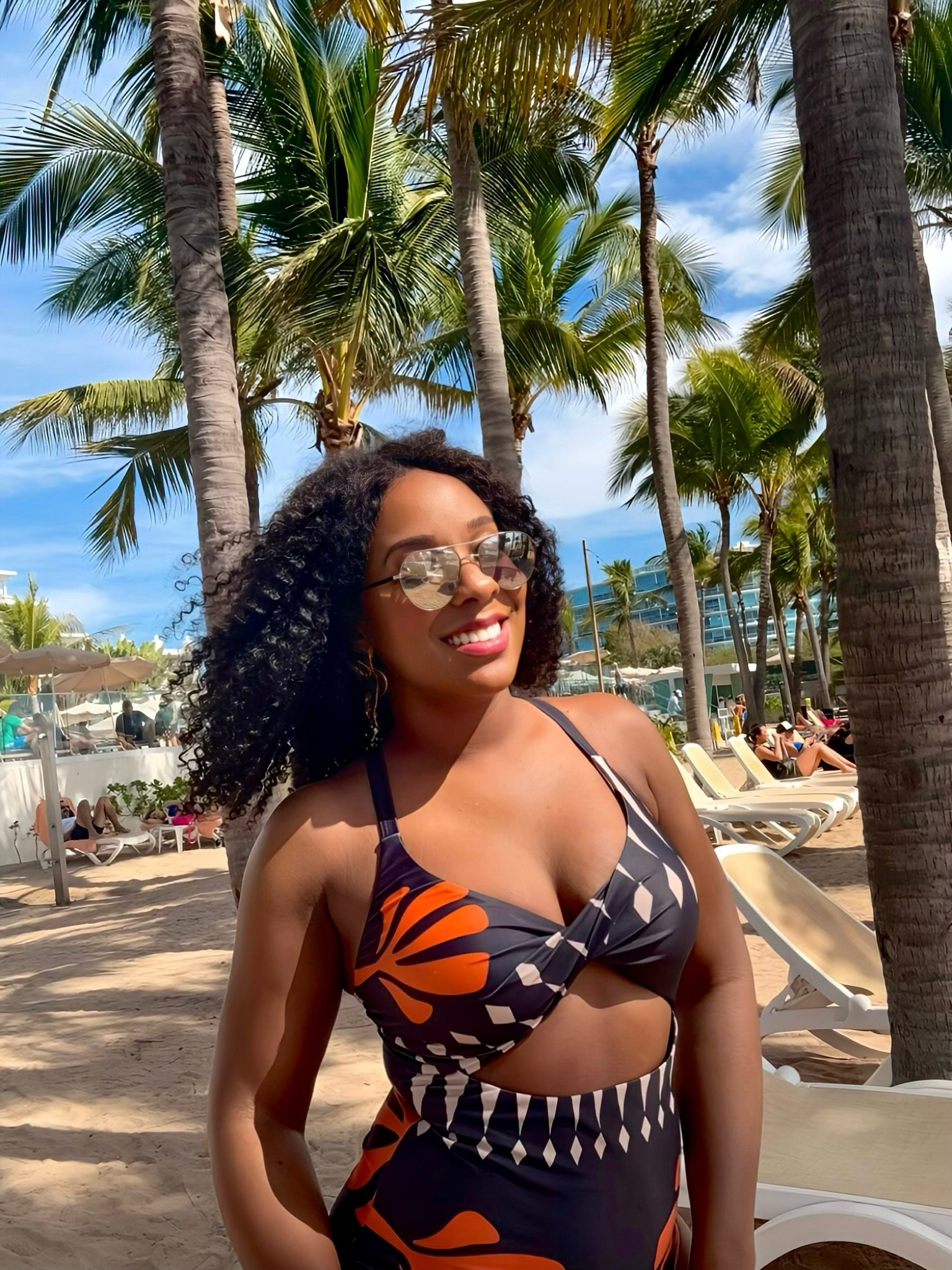 Vacation chic 🌴👙

#LTKTravel #LTKStyleTip #LTKSwim