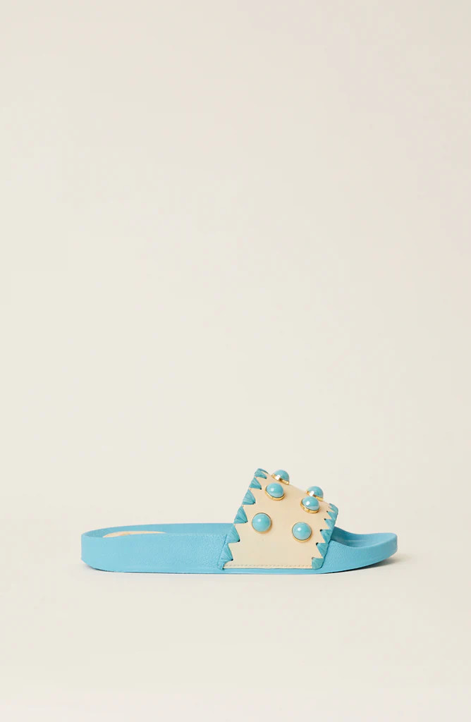 CALI POOL SLIDE | btb Los Angeles